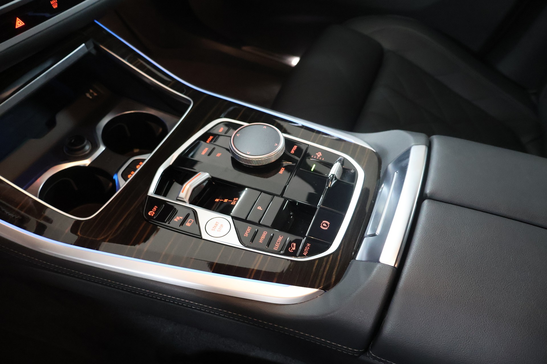 BMW X5 xDrive 50e M Sport Steptronic-image-12