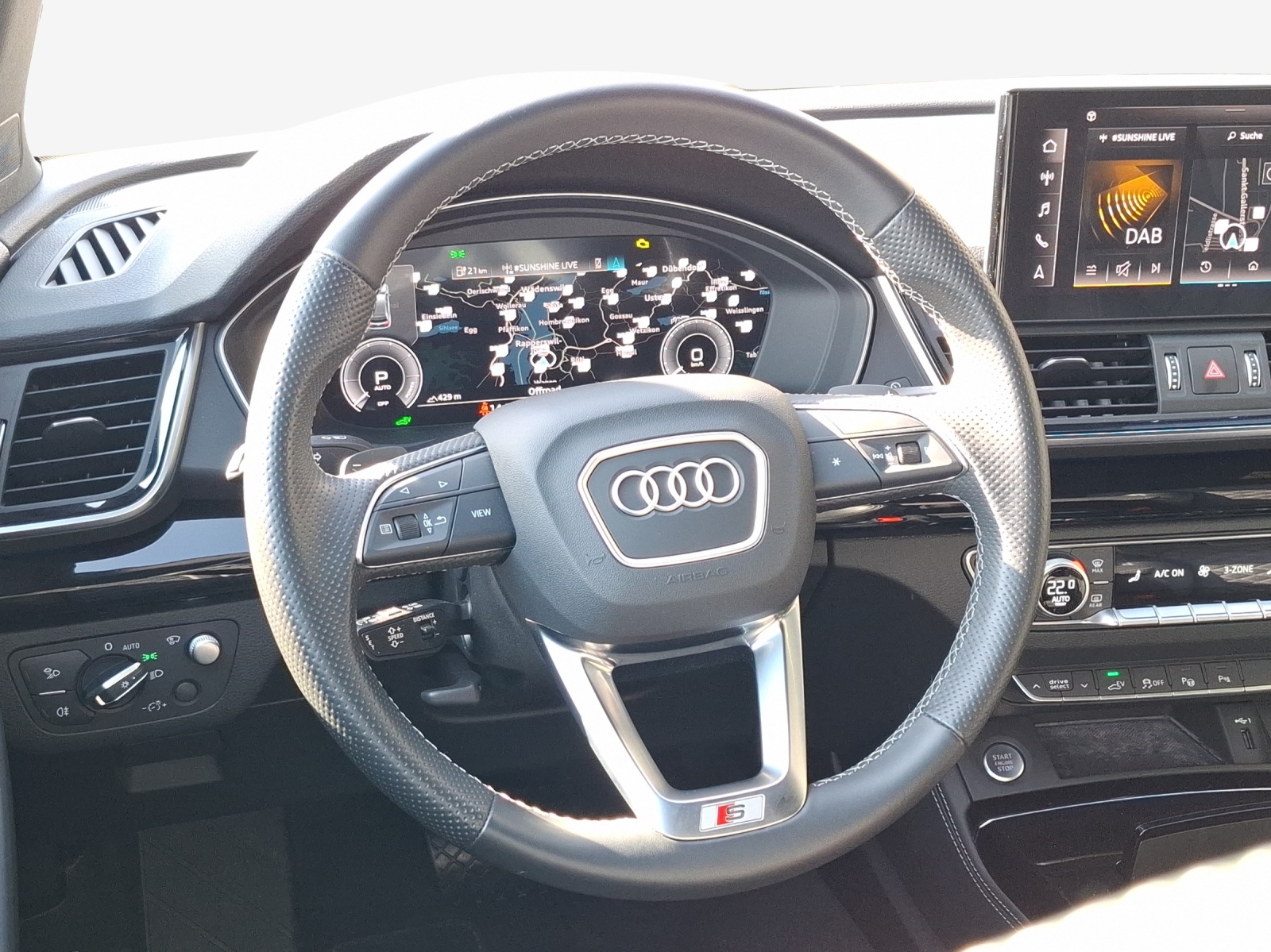 AUDI Q5 Sportback 50 TFSI e PHEV S line quattro S-tronic-image-9