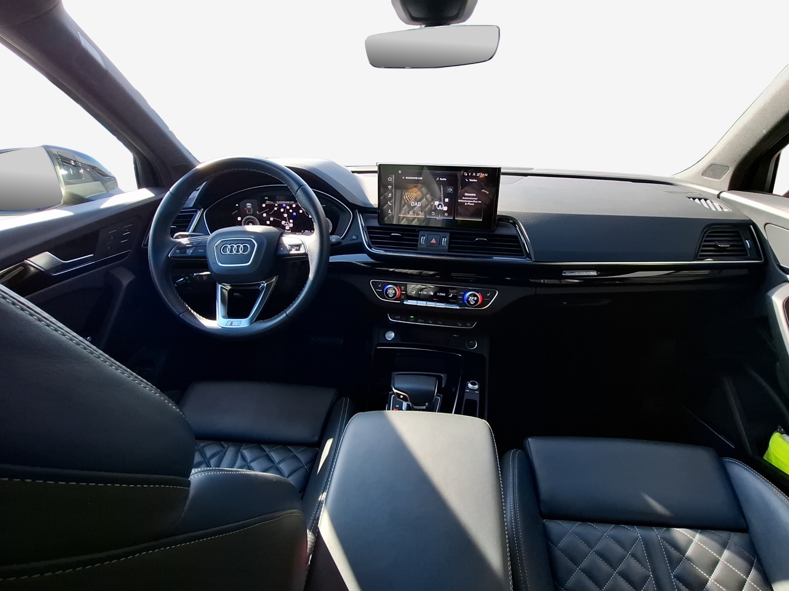 AUDI Q5 Sportback 50 TFSI e PHEV S line quattro S-tronic-image-8