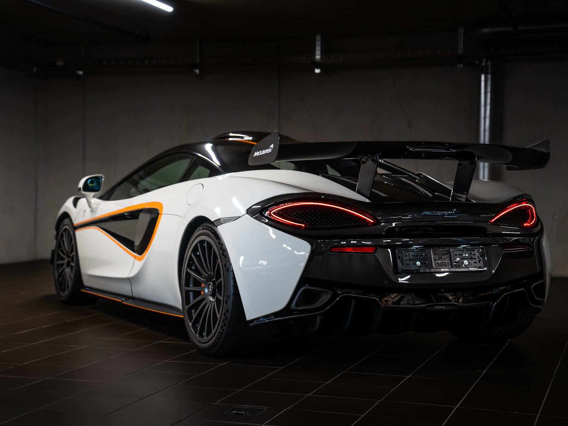 McLAREN Nr.219/225-image-14
