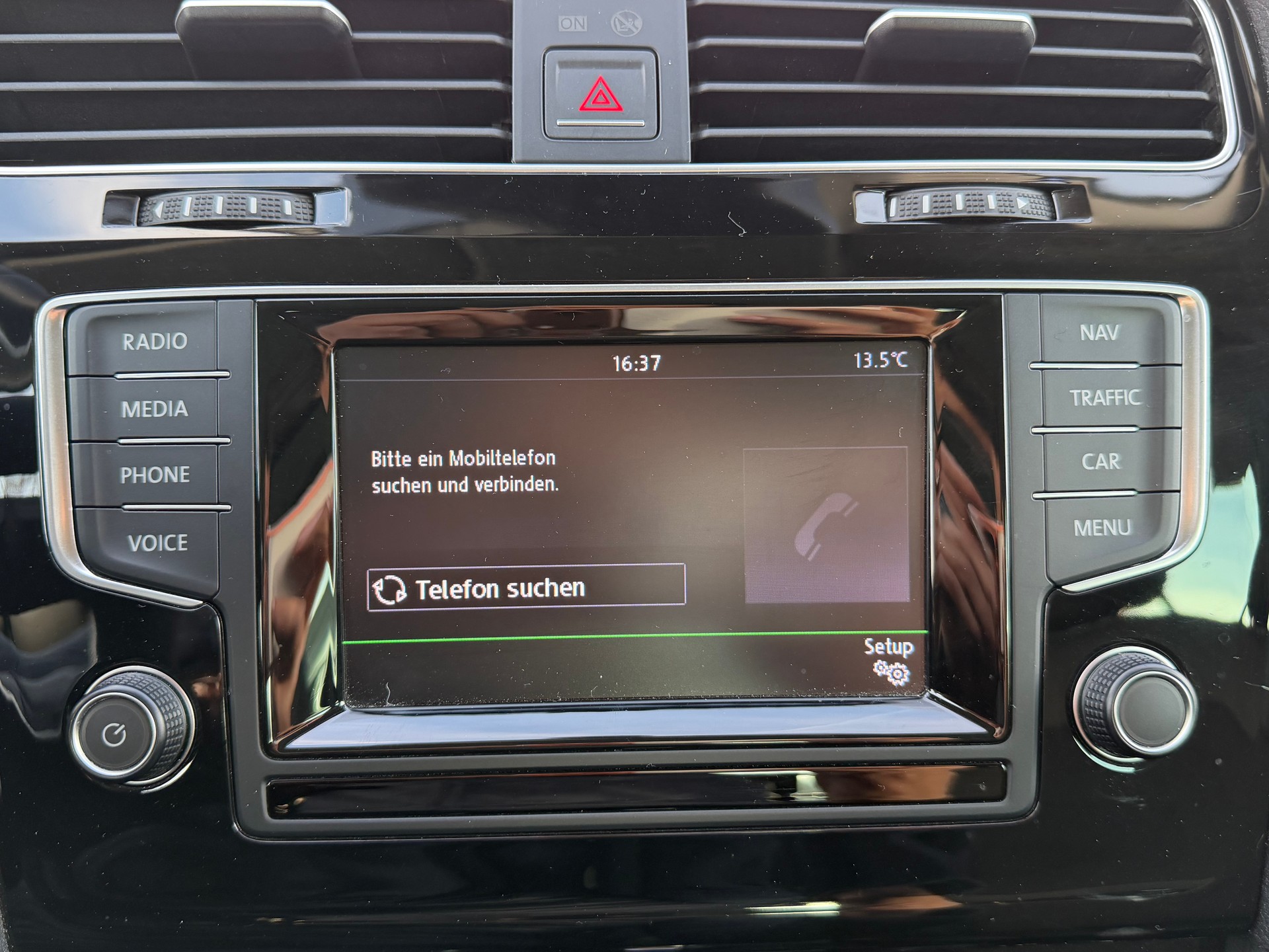 VW Golf 1.4 TSI Highline DSG-image-21