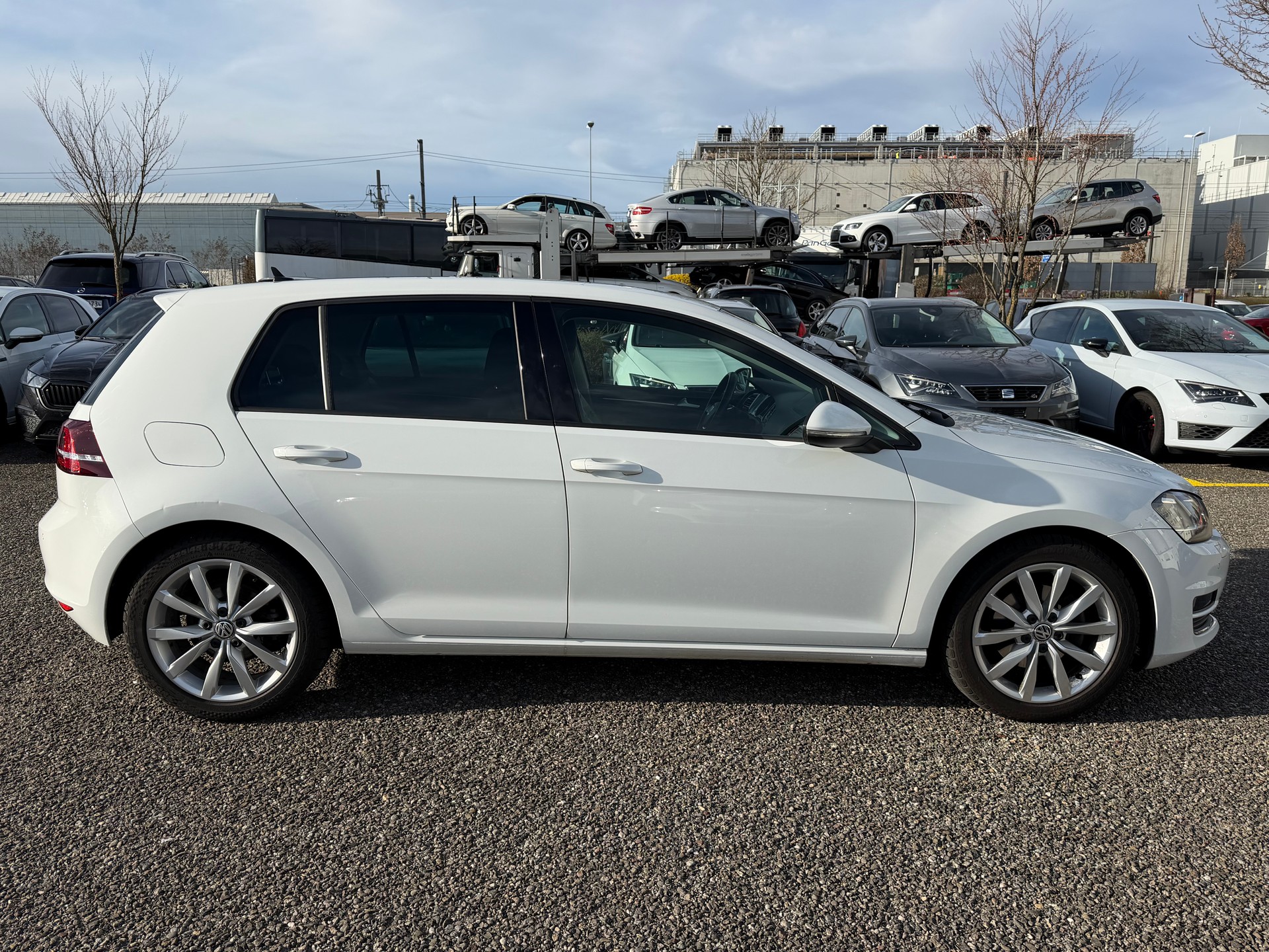 VW Golf 1.4 TSI Highline DSG-image-3