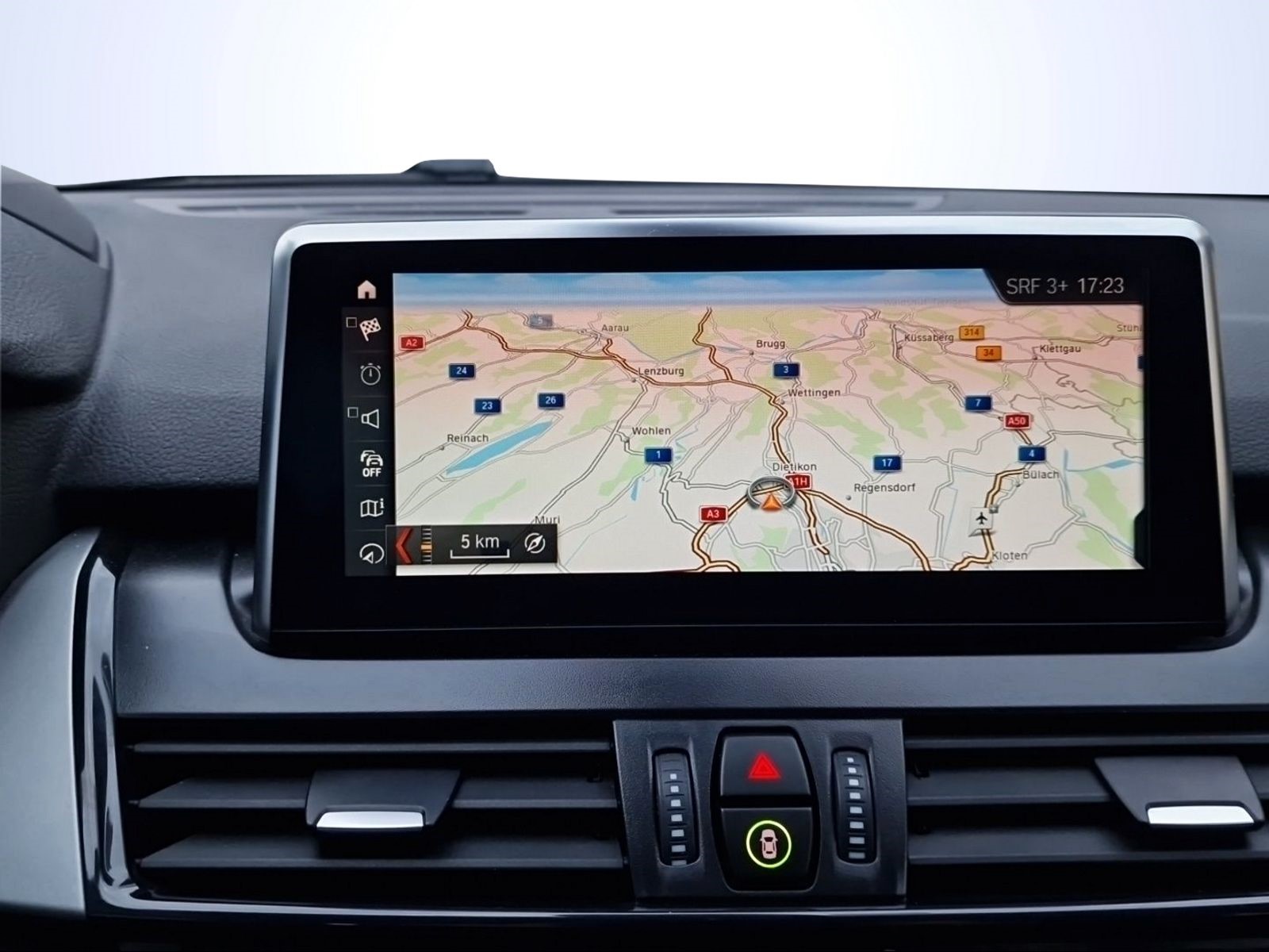 BMW 218d xDrive Gran Tourer Steptronic-image-14