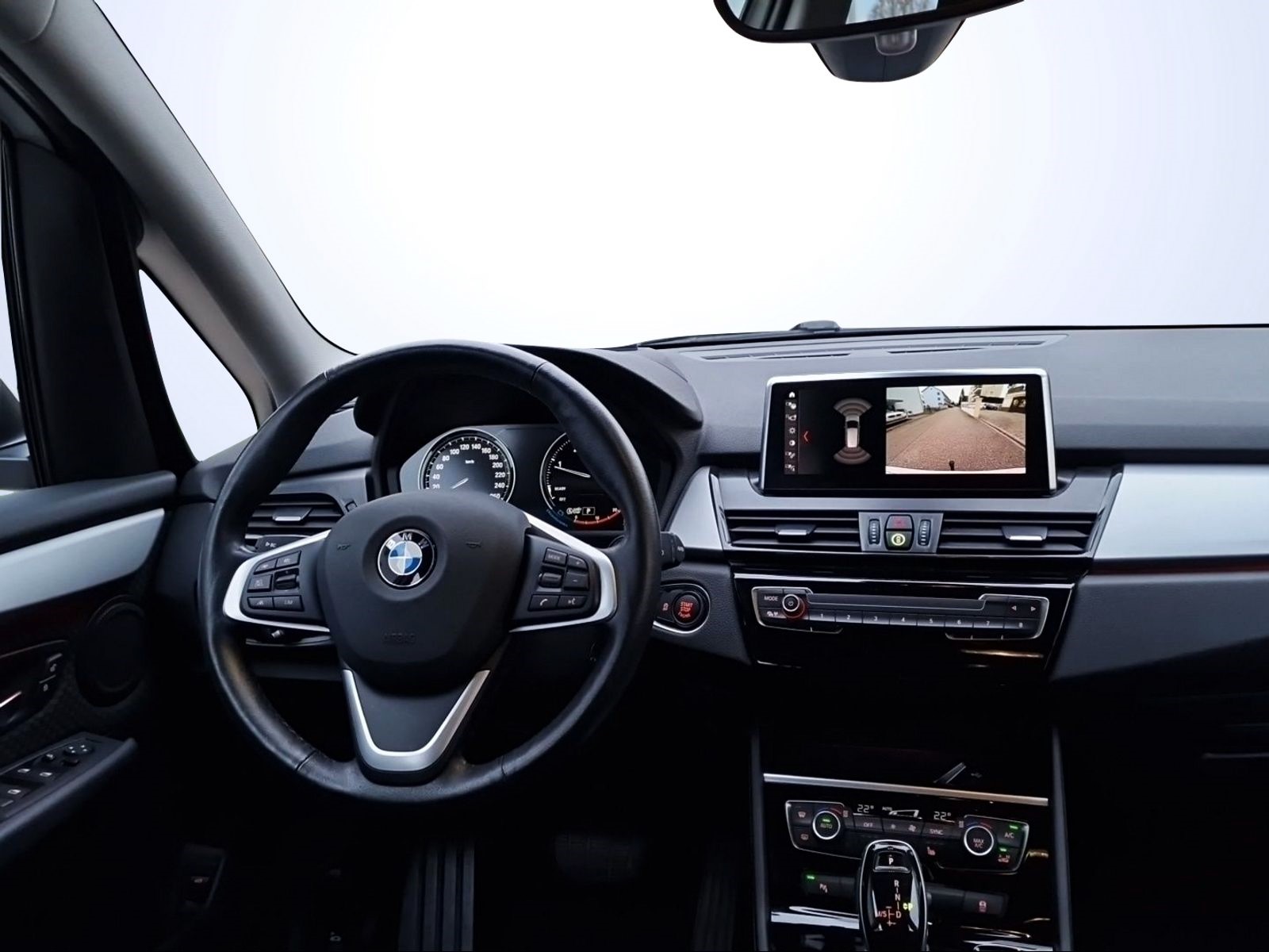 BMW 218d xDrive Gran Tourer Steptronic-image-9