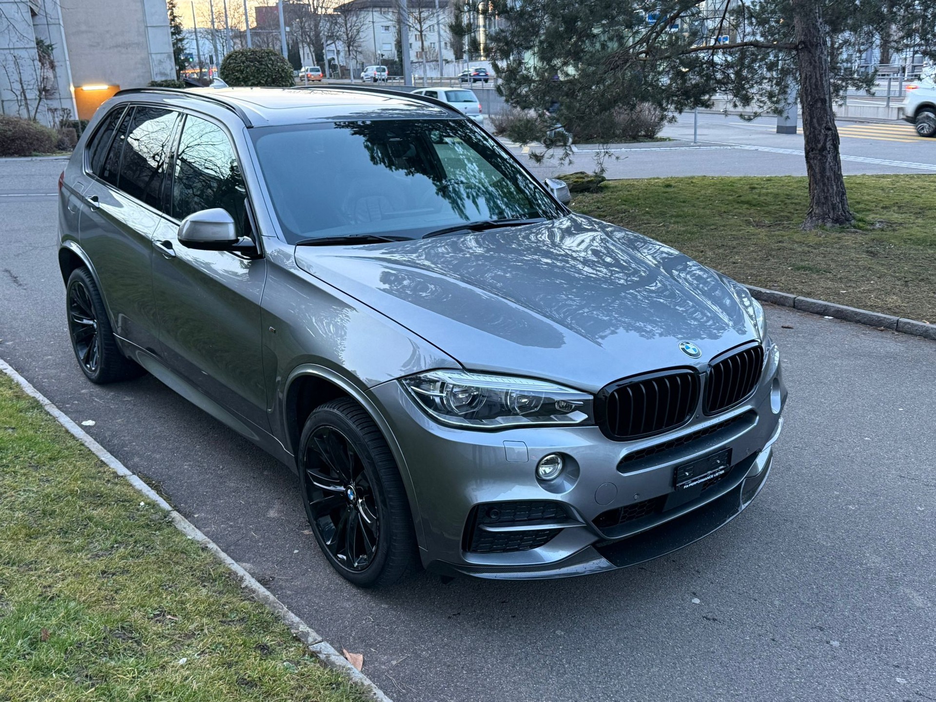 BMW X5 xDrive M50d Steptronic-image-0