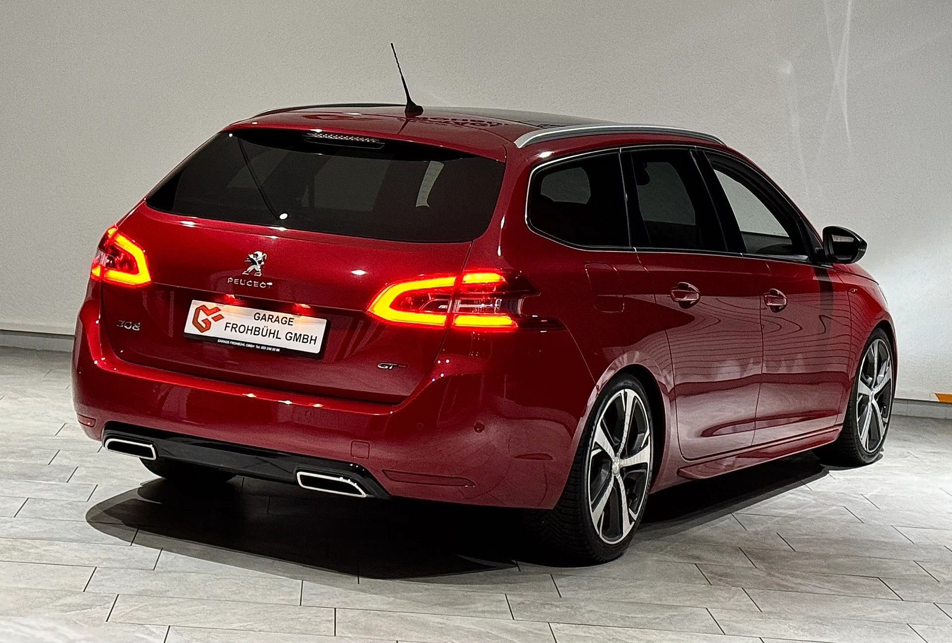 PEUGEOT 308 SW 1.6 THP GT EAT8-image-3