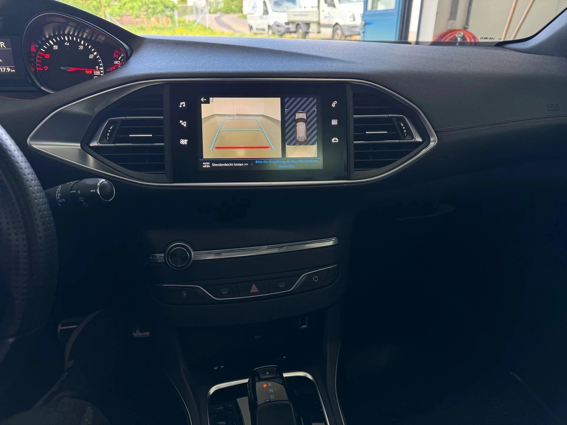 PEUGEOT 308 SW 1.6 THP GT EAT8-image-12