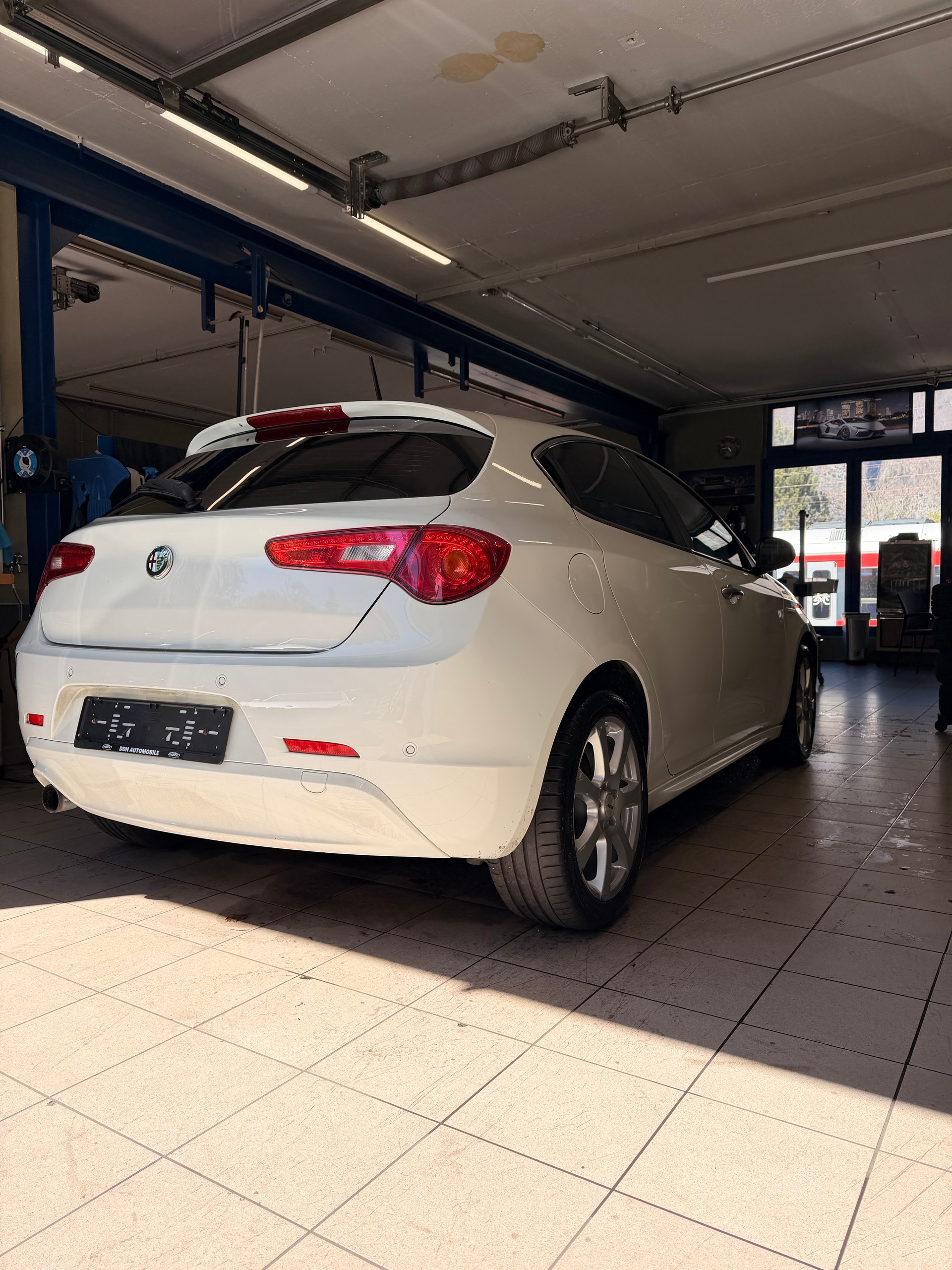 ALFA ROMEO Giulietta 1.4 MultiAir Progression TCT-image-2