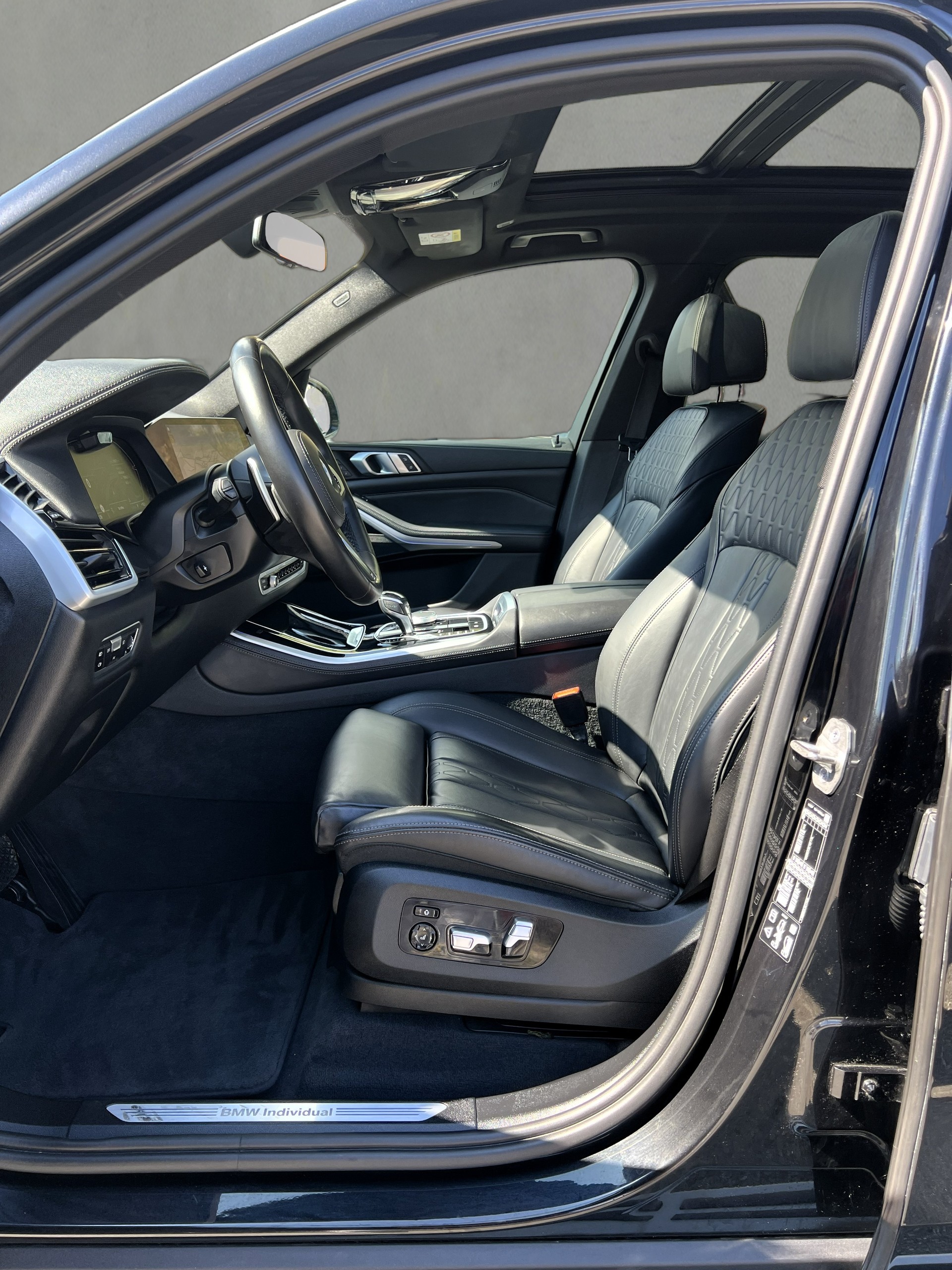 BMW X5 xDrive 48V 30d M Sport *BMW Individual*-image-19