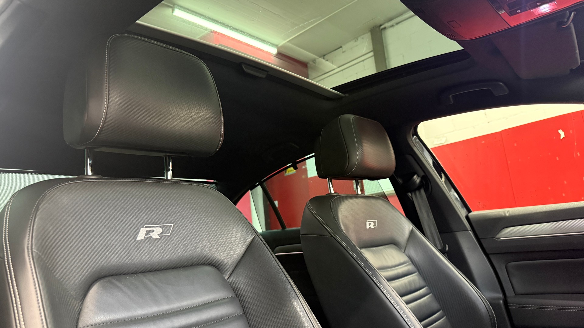 VW Passat 2.0 TDI BMT Highline, R-Line DSG 4Motion, frisch ab MFK, voller Ausstattung, Leder,Pano. AHK, 4X4, SH vo+hi, Garantie.-image-19