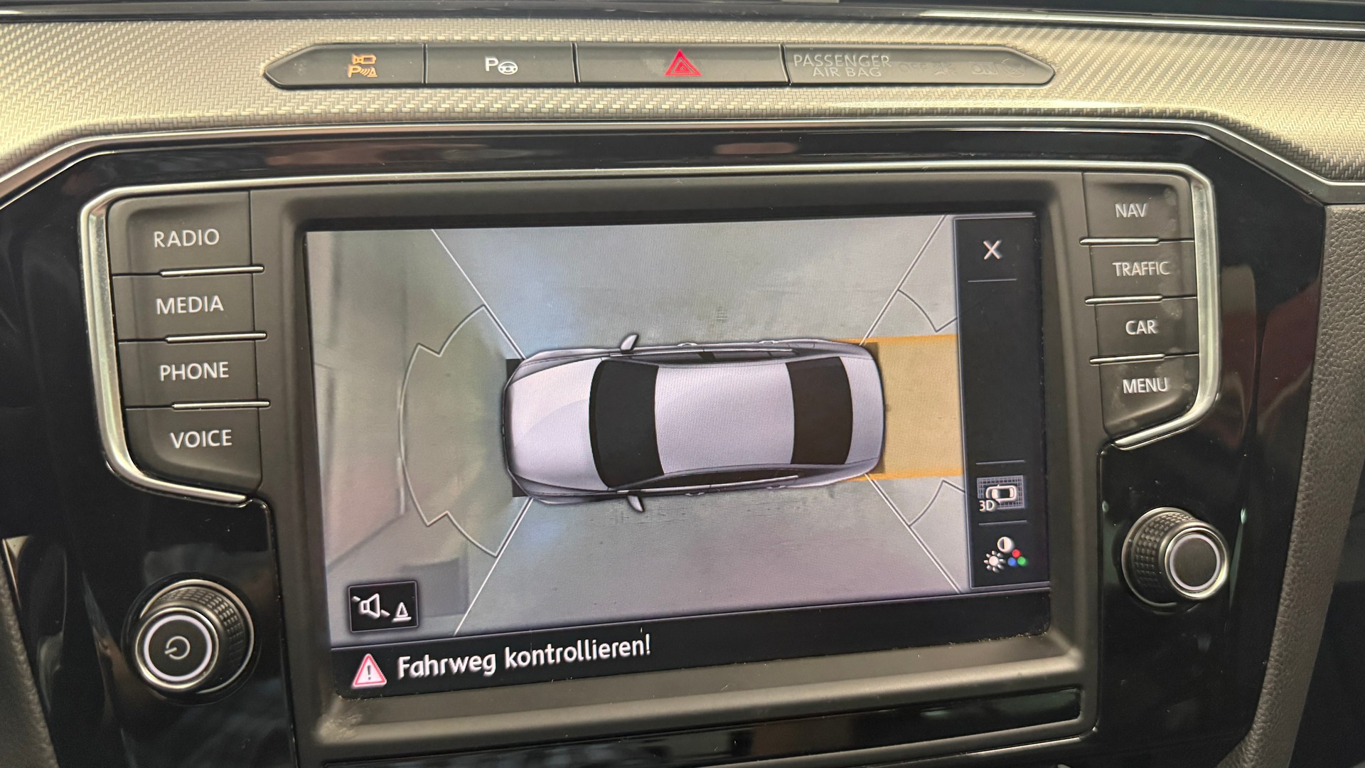 VW Passat 2.0 TDI BMT Highline, R-Line DSG 4Motion, frisch ab MFK, voller Ausstattung, Leder,Pano. AHK, 4X4, SH vo+hi, Garantie.-image-18