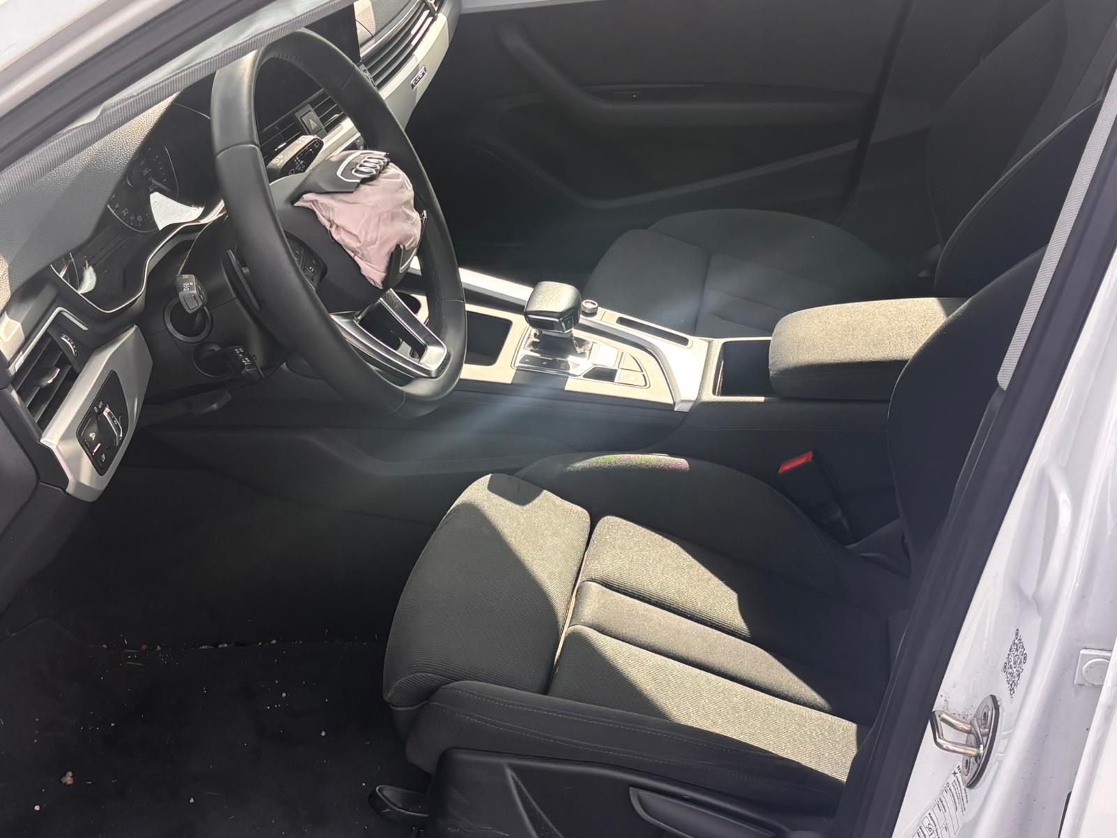 AUDI A4 Avant 40 TDI Attraction quattro S-tronic-image-10