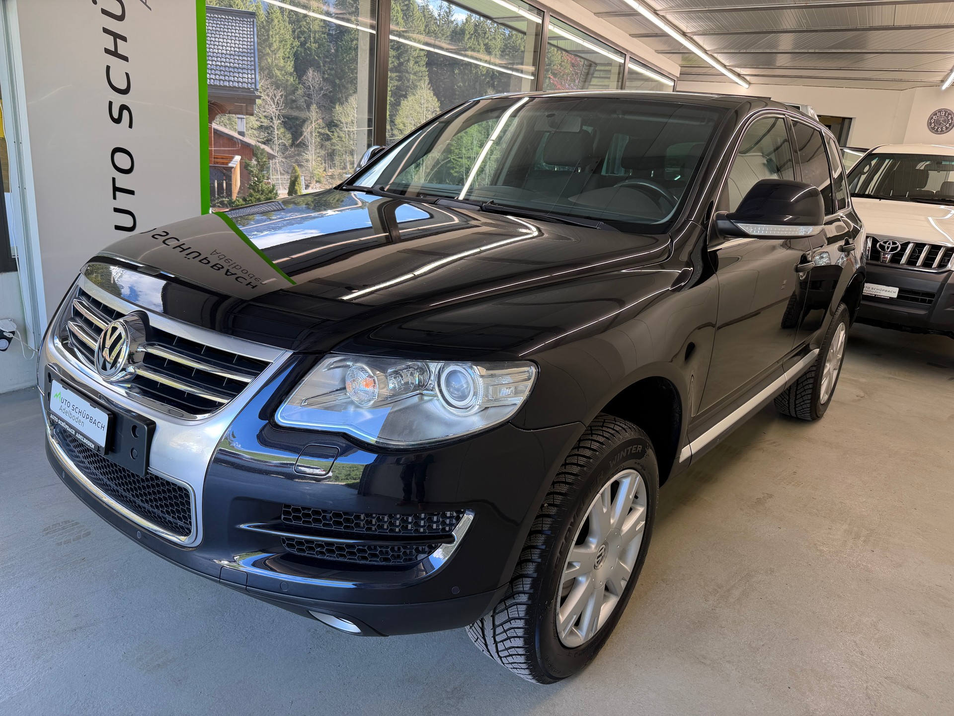 VW Touareg 2.5 TDI 6-Gang-image-8