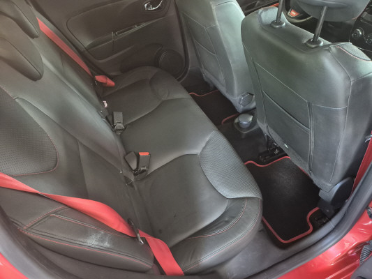 RENAULT Clio 1.6T RS 200-image-11