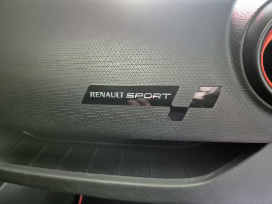 RENAULT Clio 1.6T RS 200-image-12