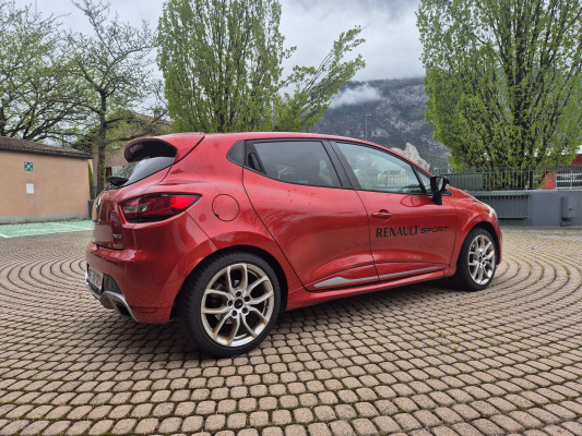 RENAULT Clio 1.6T RS 200-image-4