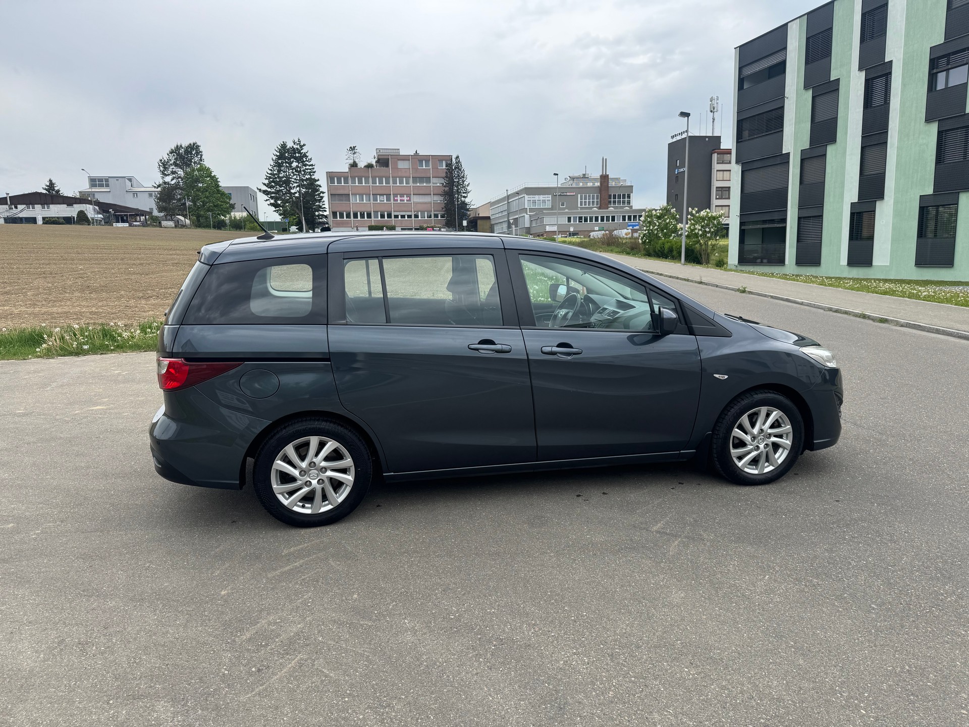 MAZDA 5 1.8 16V Youngster-image-6