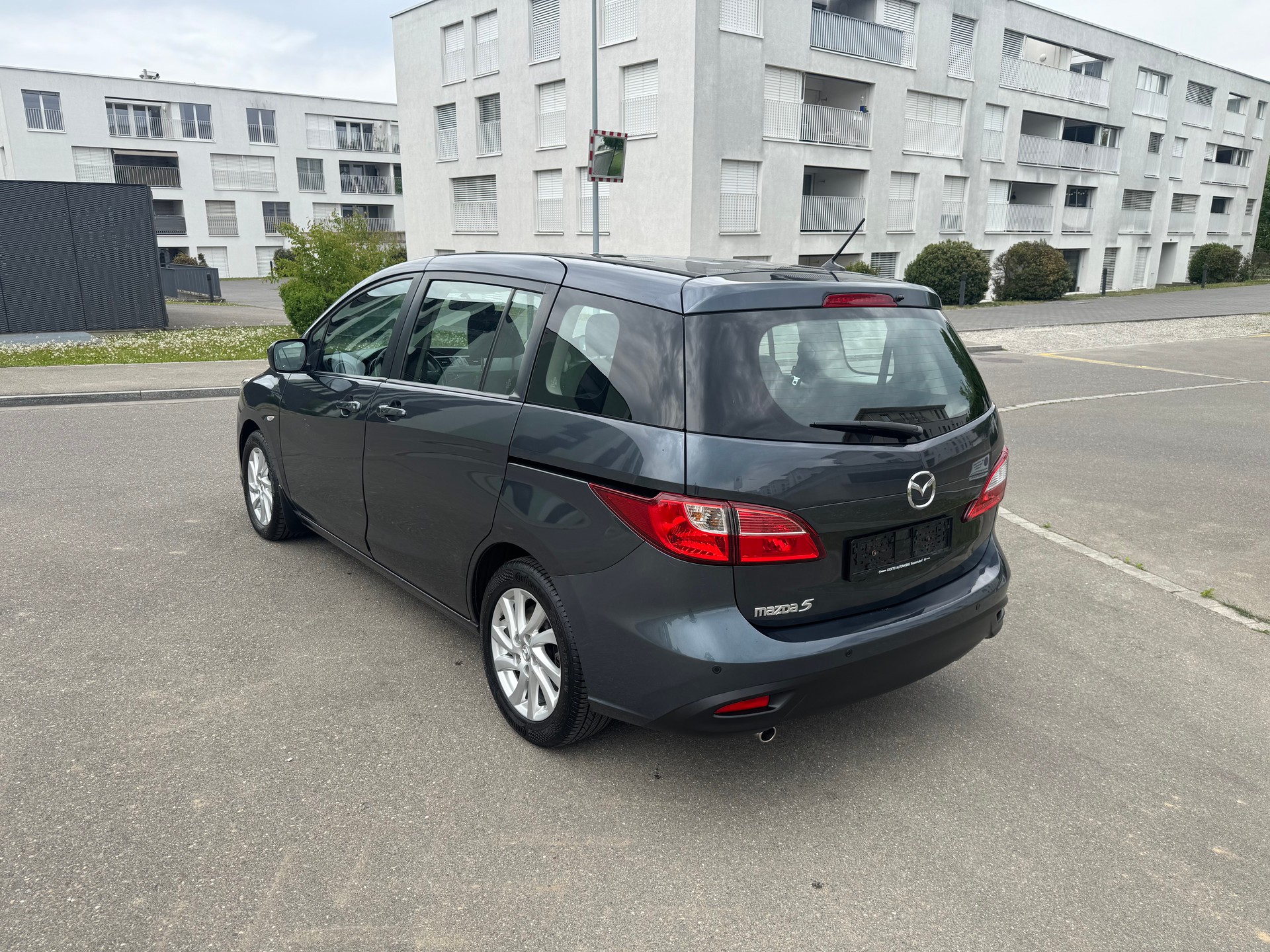 MAZDA 5 1.8 16V Youngster-image-7