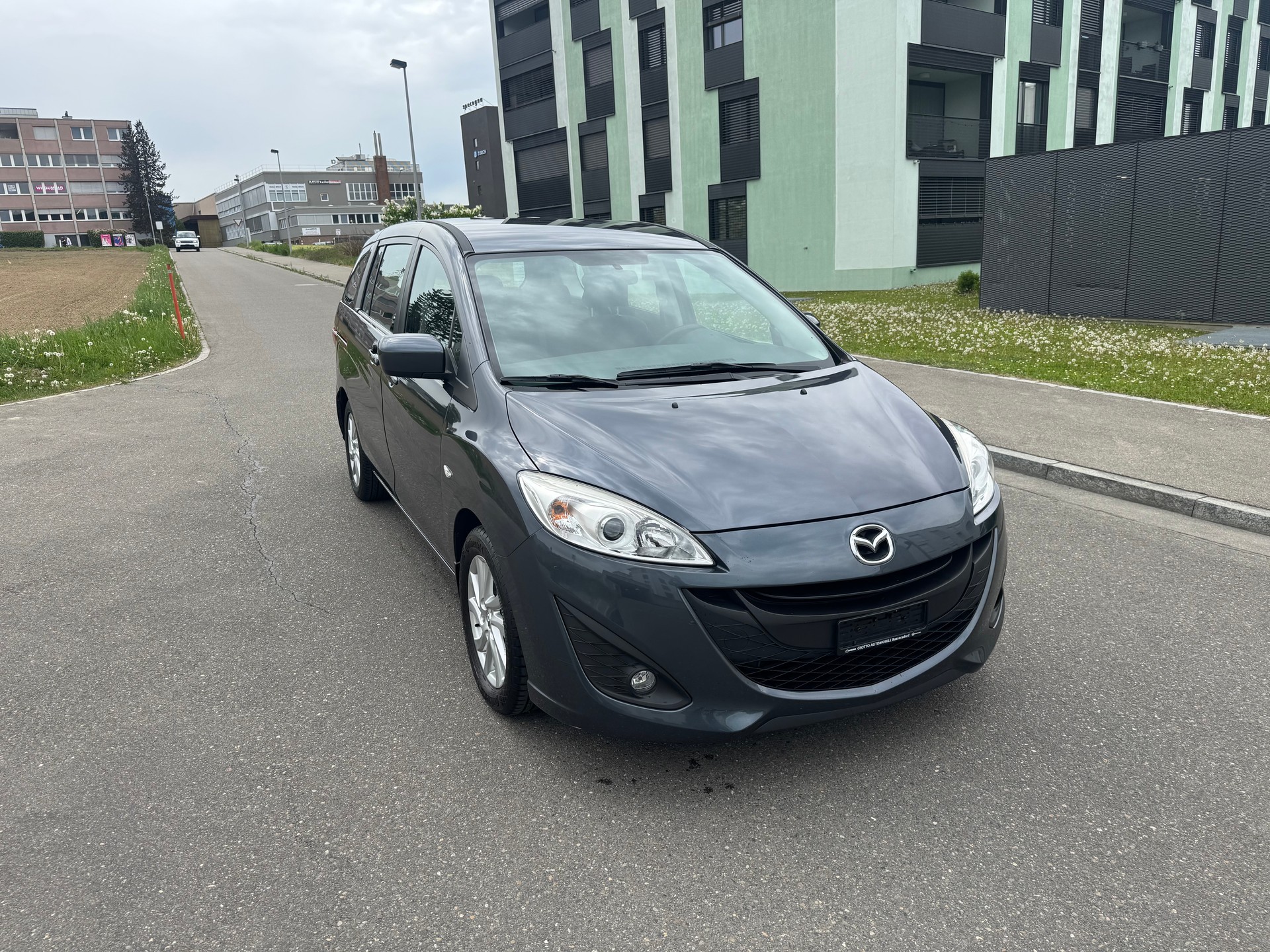 MAZDA 5 1.8 16V Youngster-image-2
