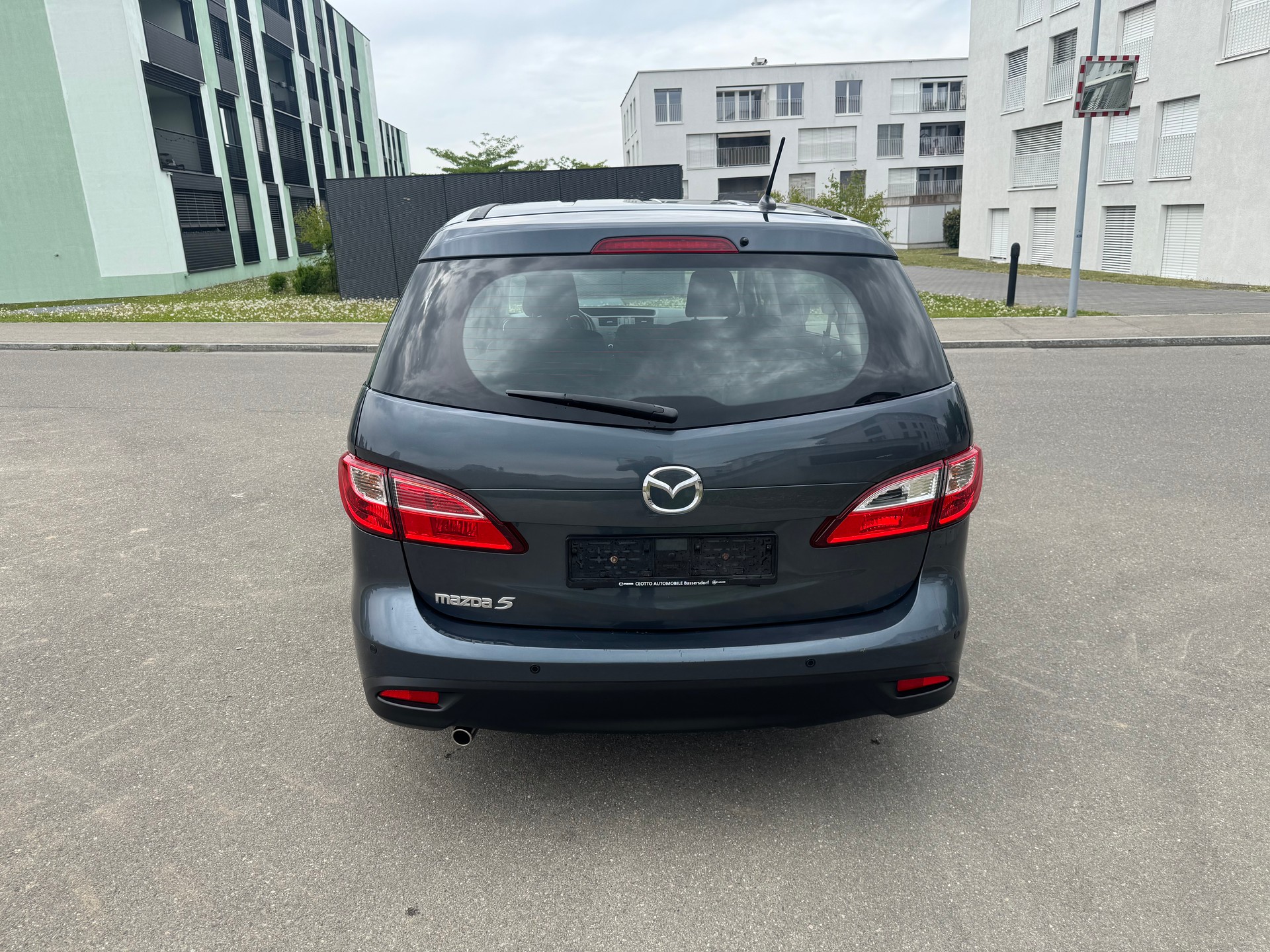 MAZDA 5 1.8 16V Youngster-image-3
