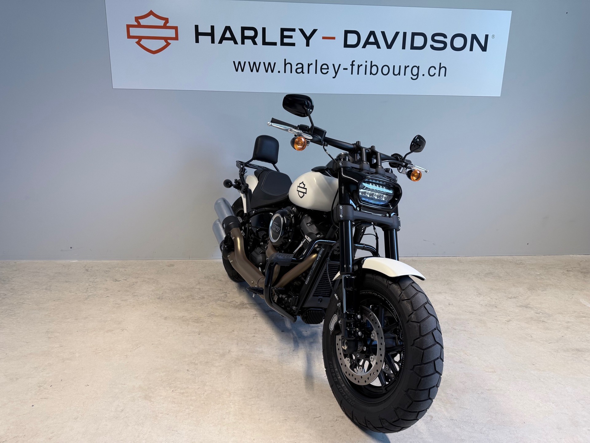 HARLEY-DAVIDSON FXFB Fat Bob 107 ABS-showroom-element-1