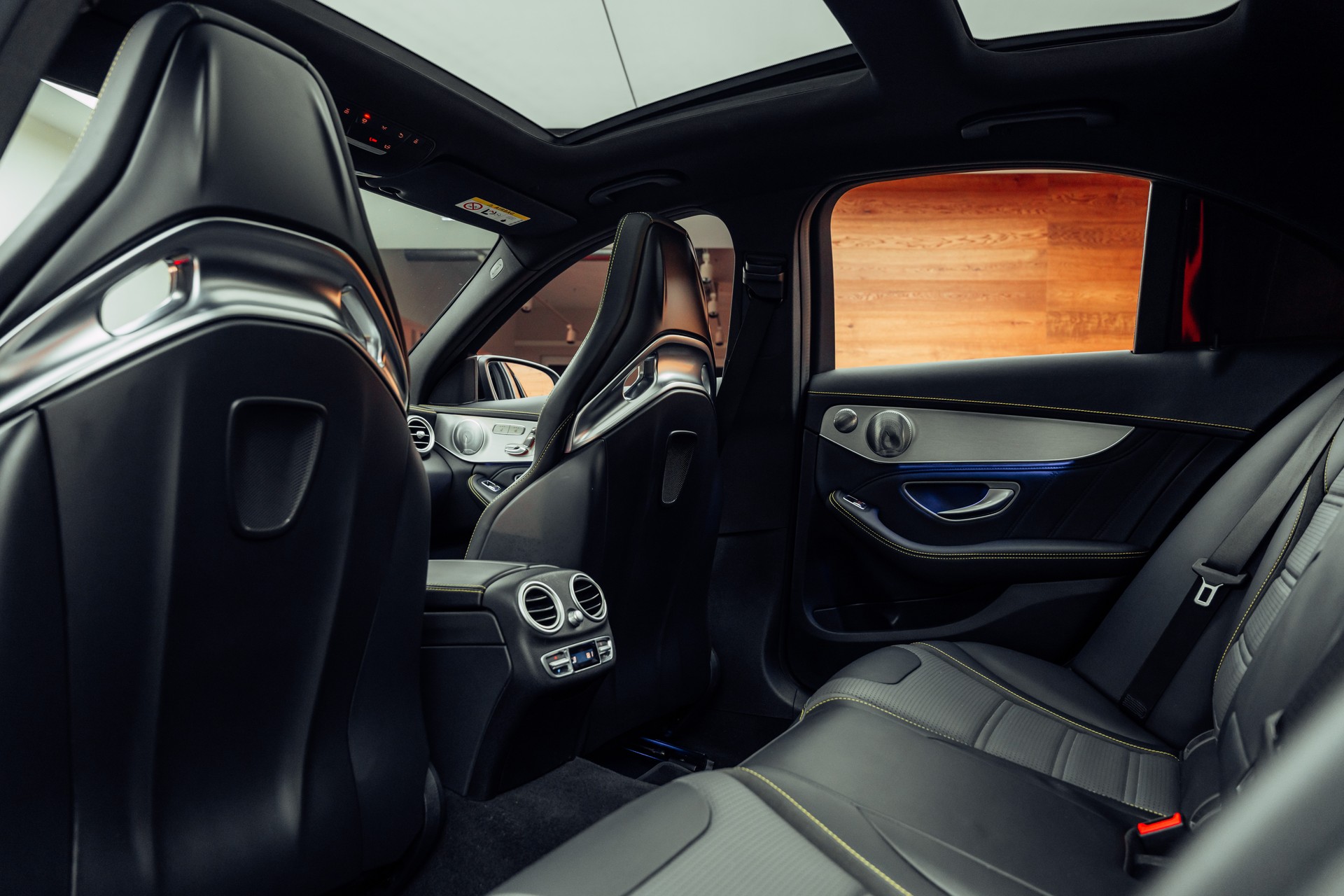 MERCEDES-BENZ C 63 S AMG Speedshift-image-8