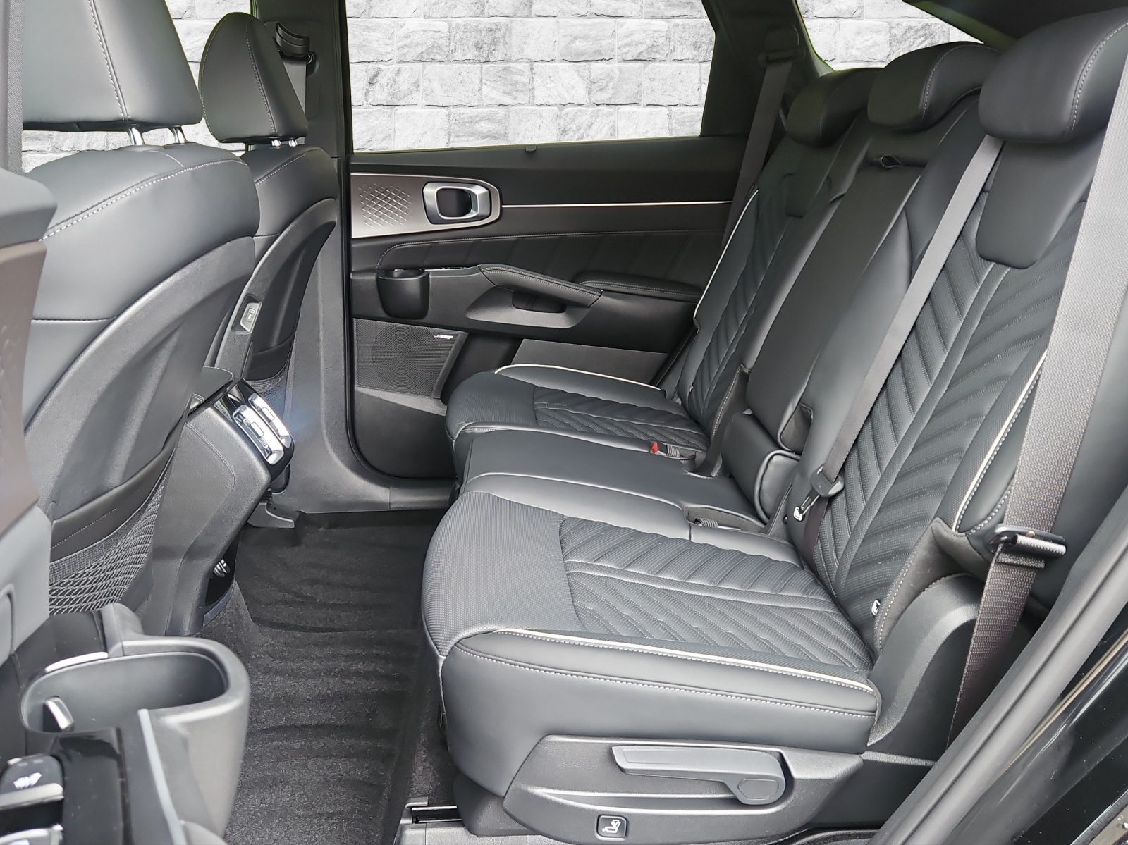 KIA Sorento 2.2 SmartD Style 7P-image-7