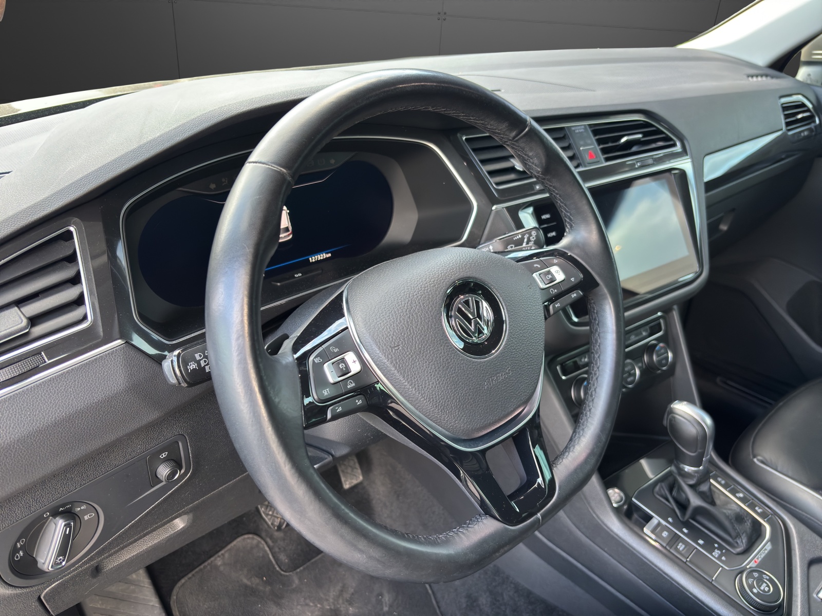 VW Tiguan 2.0 TDI SCR Highline4Motion DSG-image-4