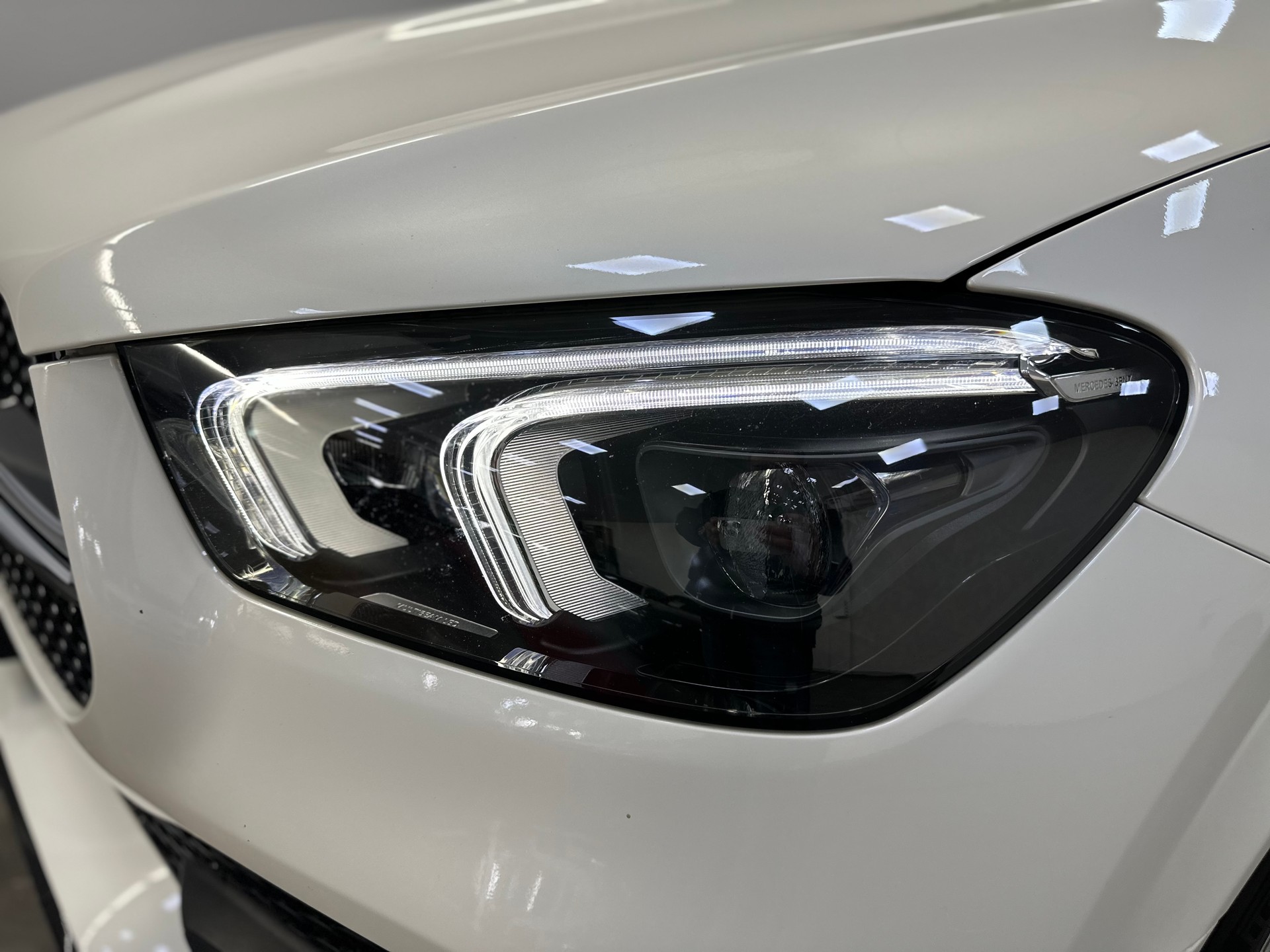 MERCEDES-BENZ GLE 450 4Matic AMG Line 9G-Tronic-image-5