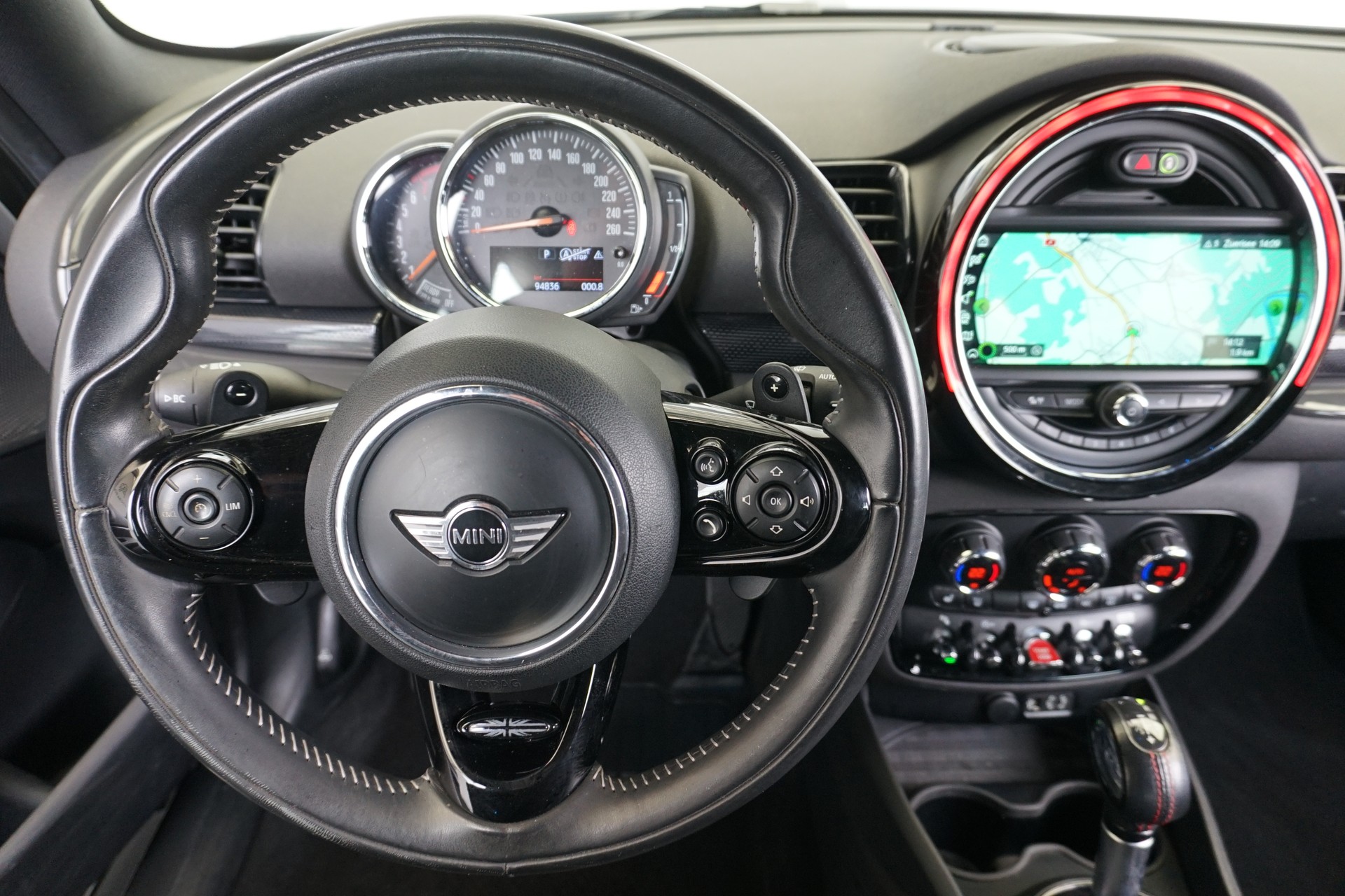MINI Clubman Cooper S 2,0 T ALL4 192PS Automat-image-16