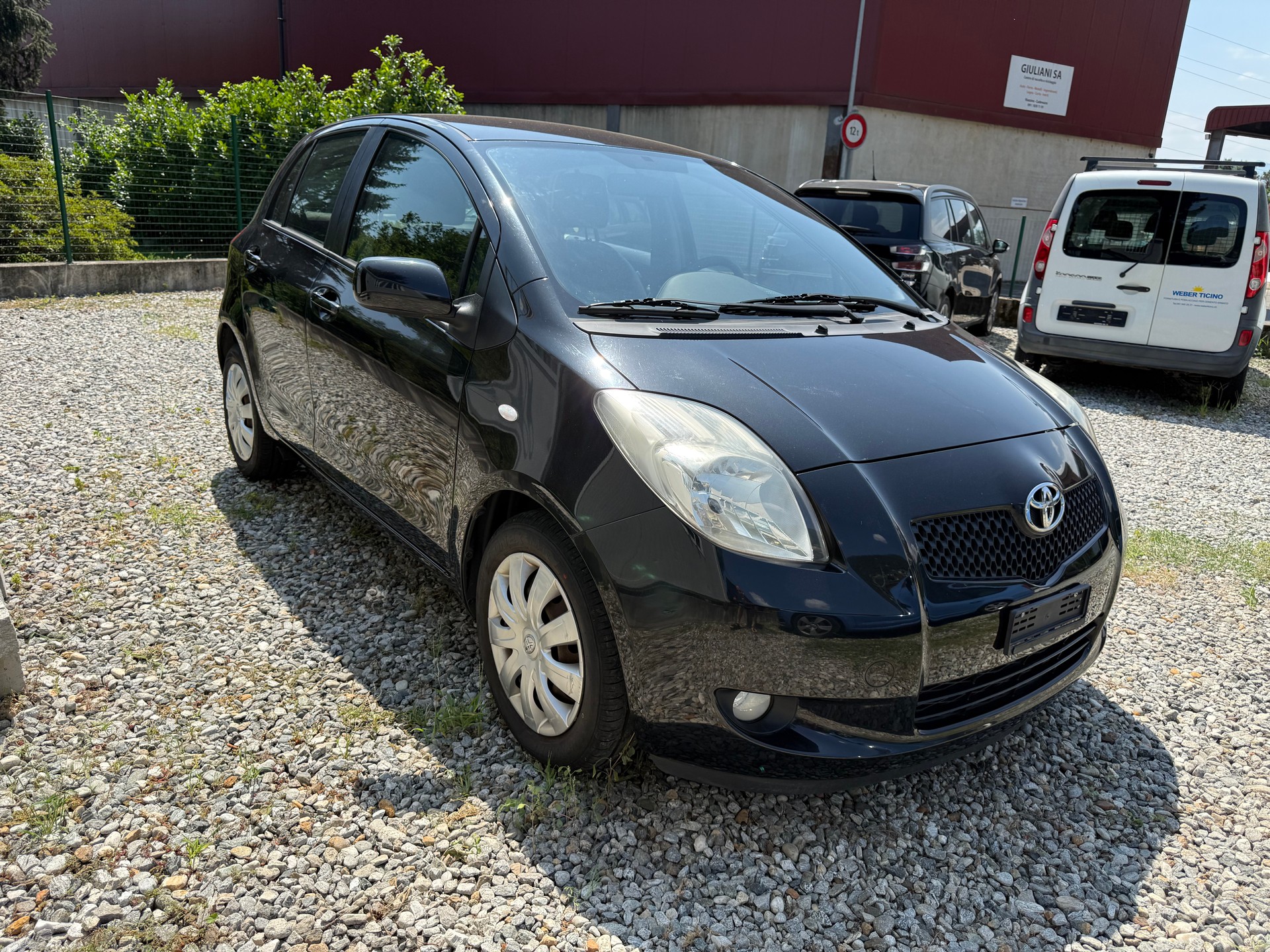 TOYOTA Yaris 1.3 City