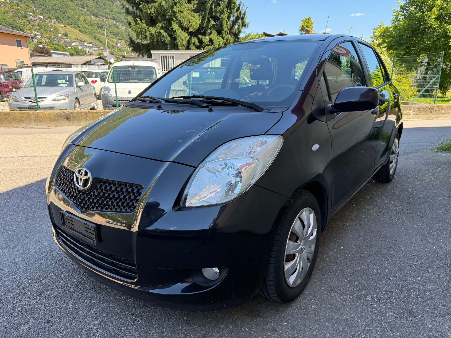 TOYOTA Yaris 1.3 City