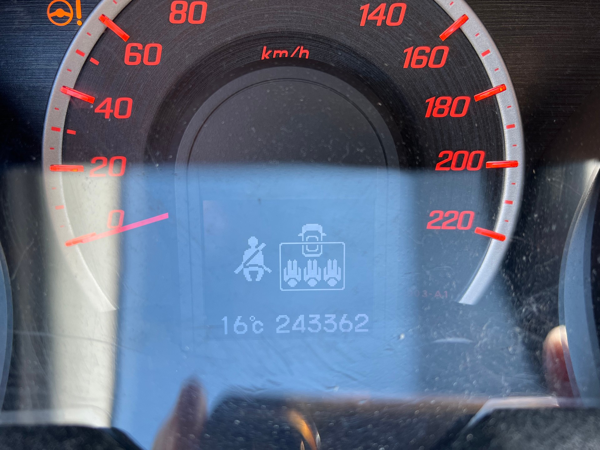 HONDA Jazz 1.4i Elegance i-Shift-image-7