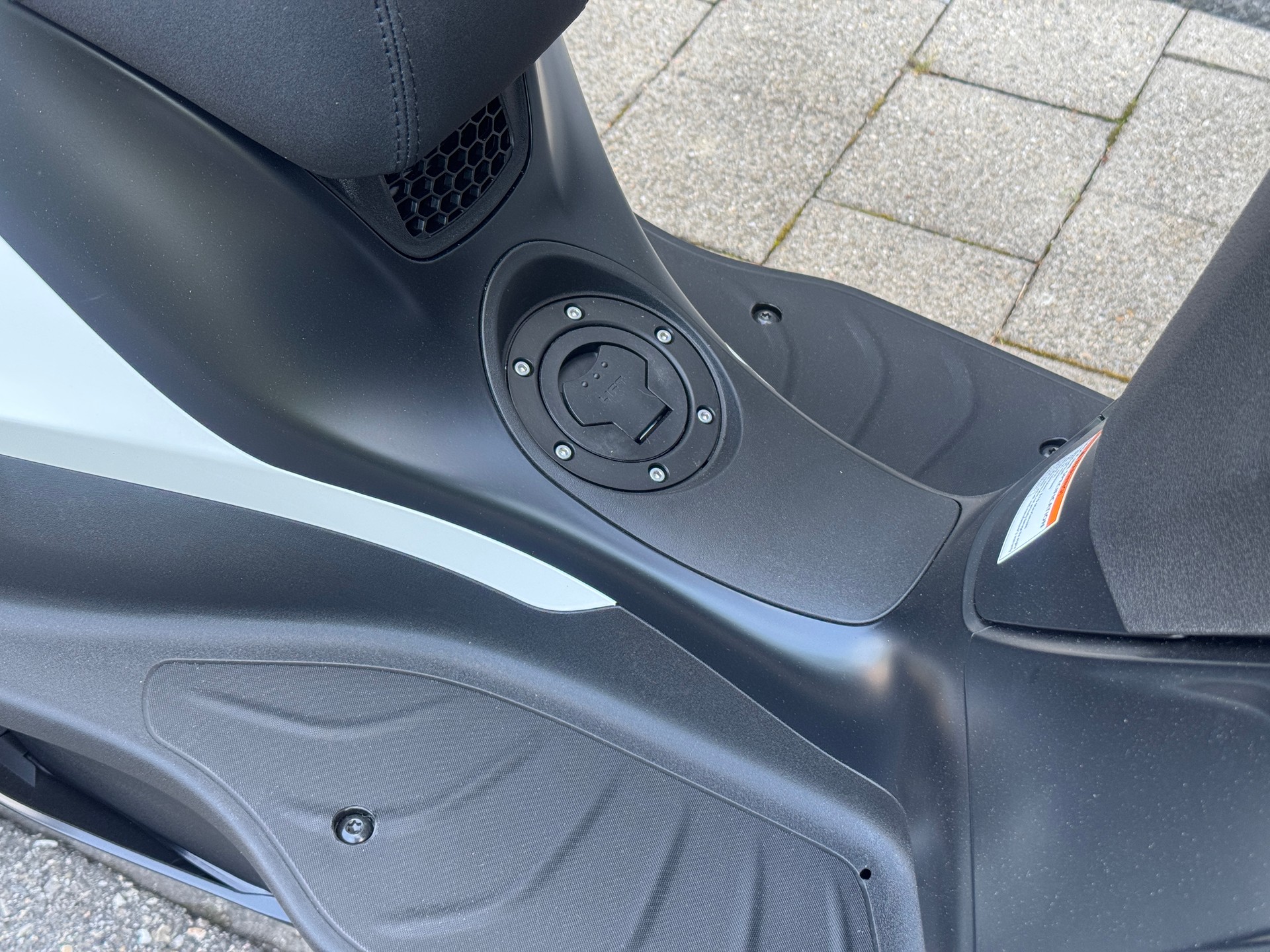 PIAGGIO Medley 125 Sport E5+-image-12