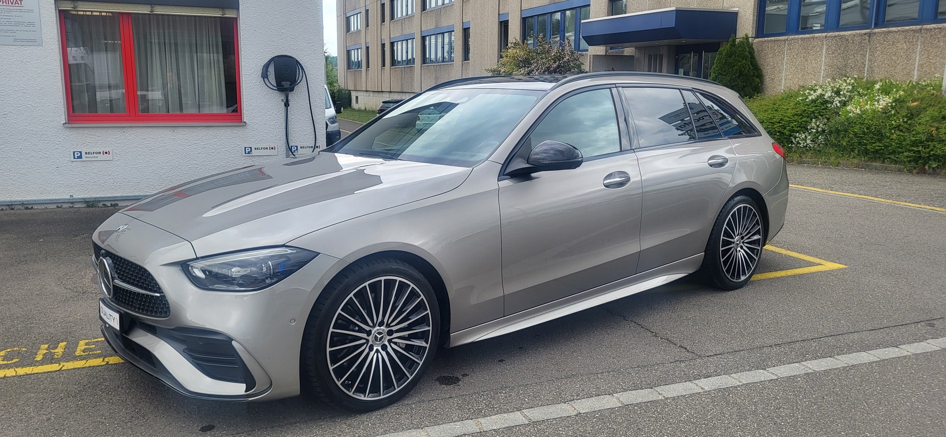 MERCEDES-BENZ C 220 d T AMG Line-showroom-element-2