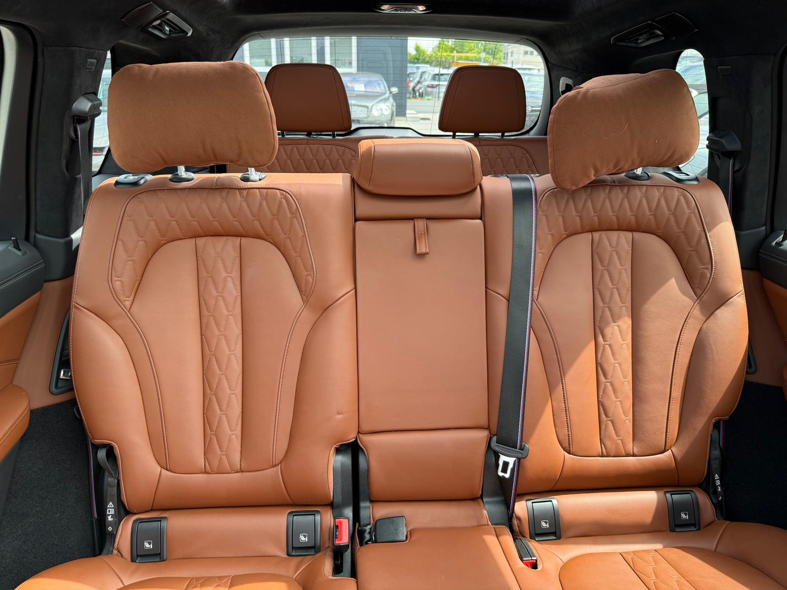 BMW X7 xDrive 48V 40d M Sport Pro Steptronic-image-18