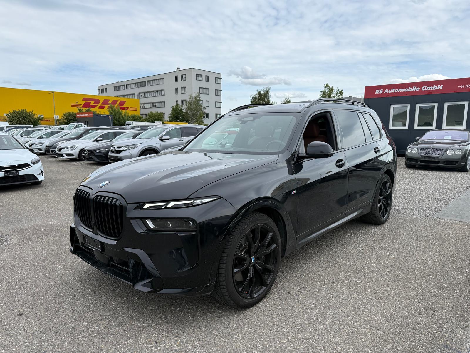 BMW X7 xDrive 48V 40d M Sport Pro Steptronic-showroom-element-3