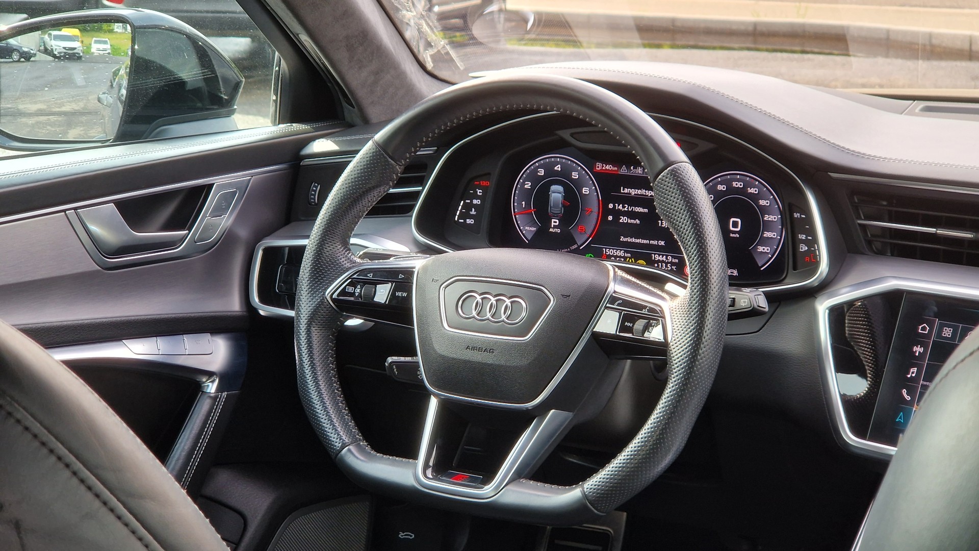 AUDI A6 Avant 55 TFSI Sport quattro S-tronic-image-14