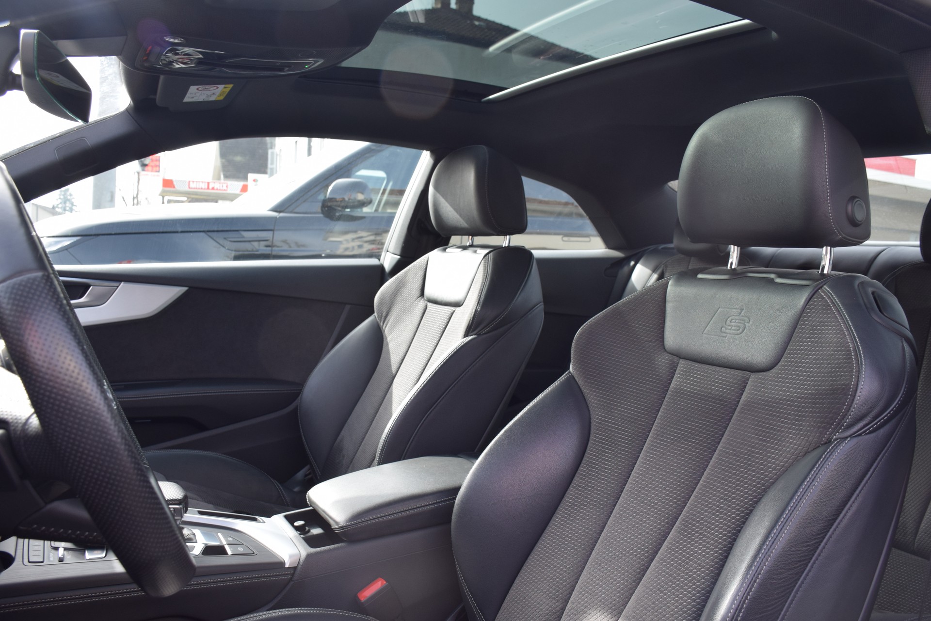 AUDI A5 Coupé 2.0 TFSI Sport-image-12