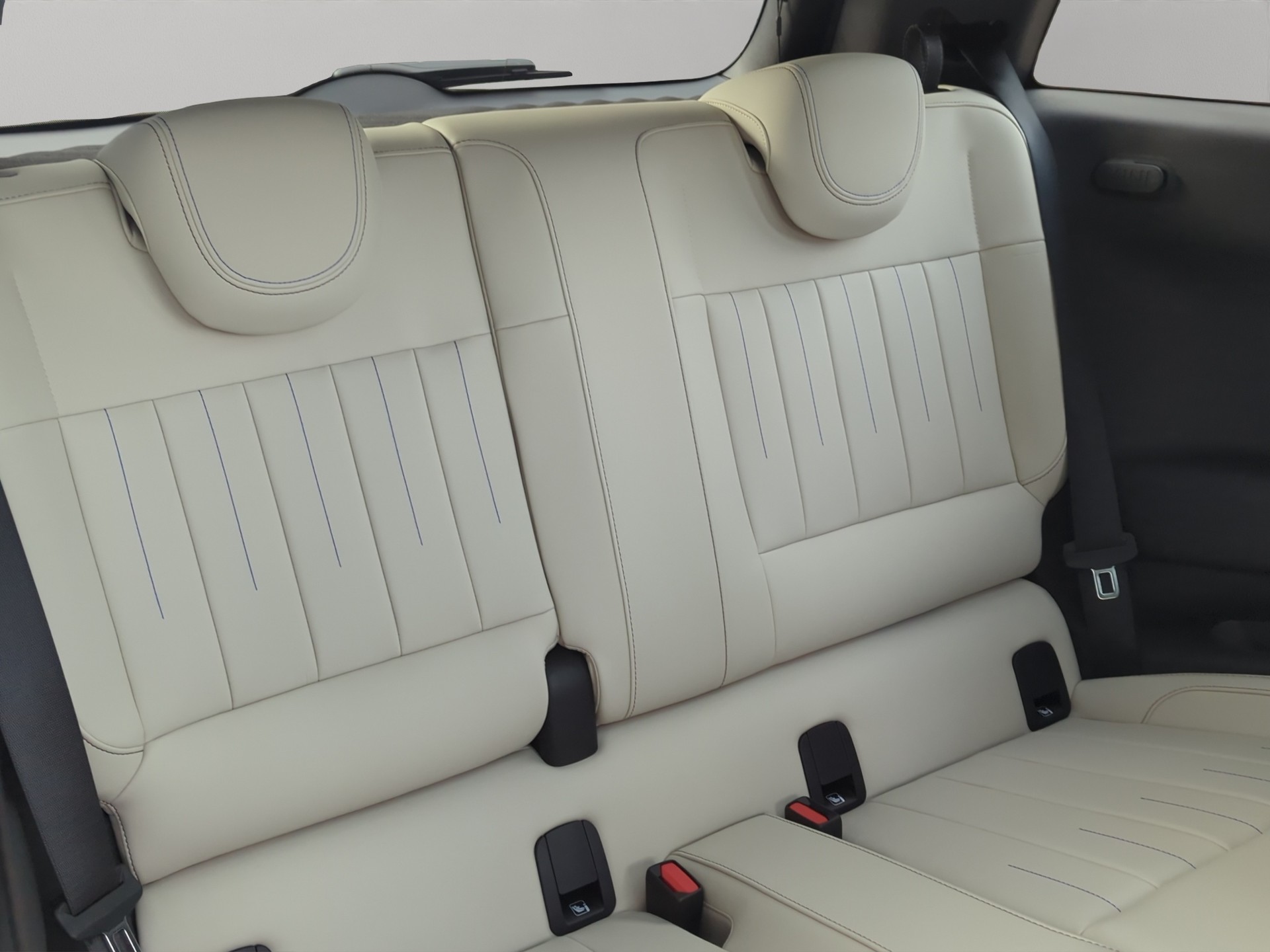MINI Cooper SE-image-21