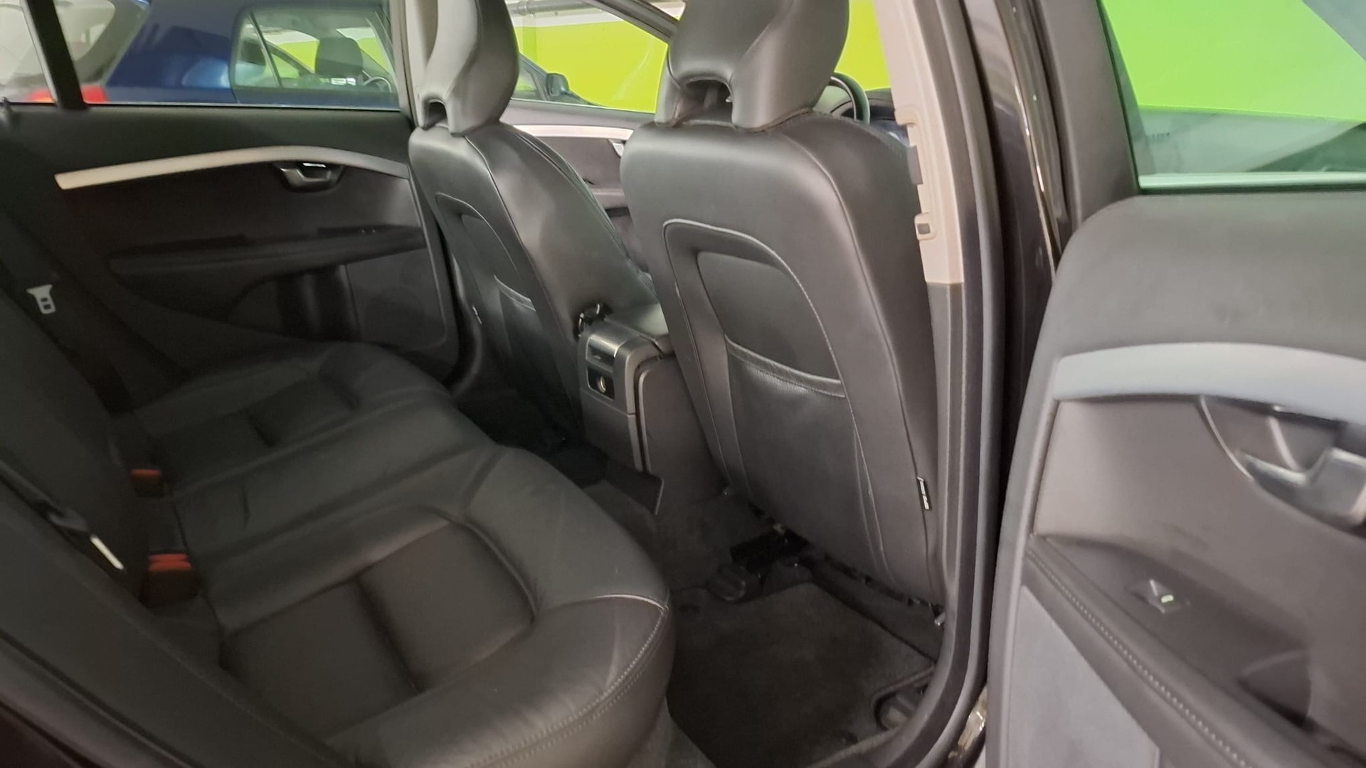 VOLVO S80 2.0T Kinetic Powershift-image-13