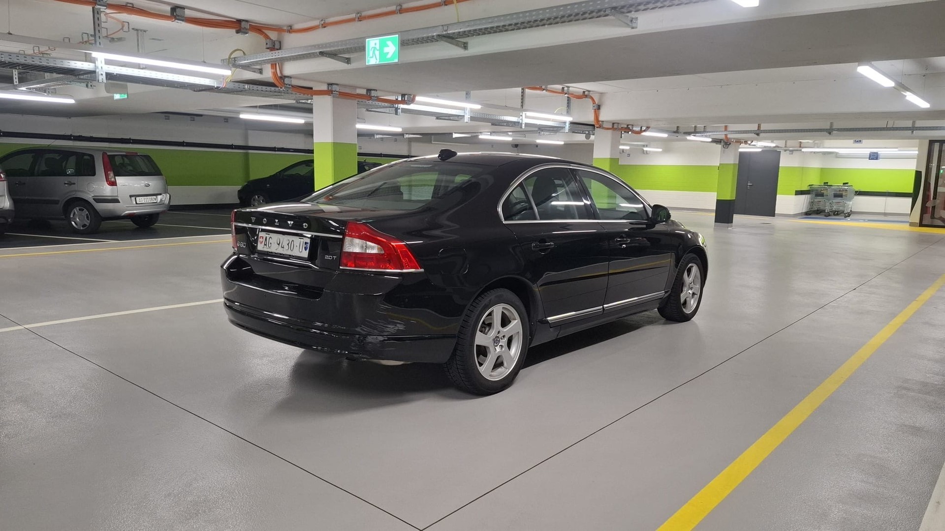 VOLVO S80 2.0T Kinetic Powershift-image-4