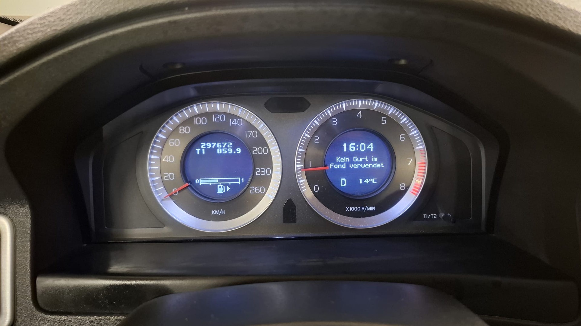 VOLVO S80 2.0T Kinetic Powershift-image-14