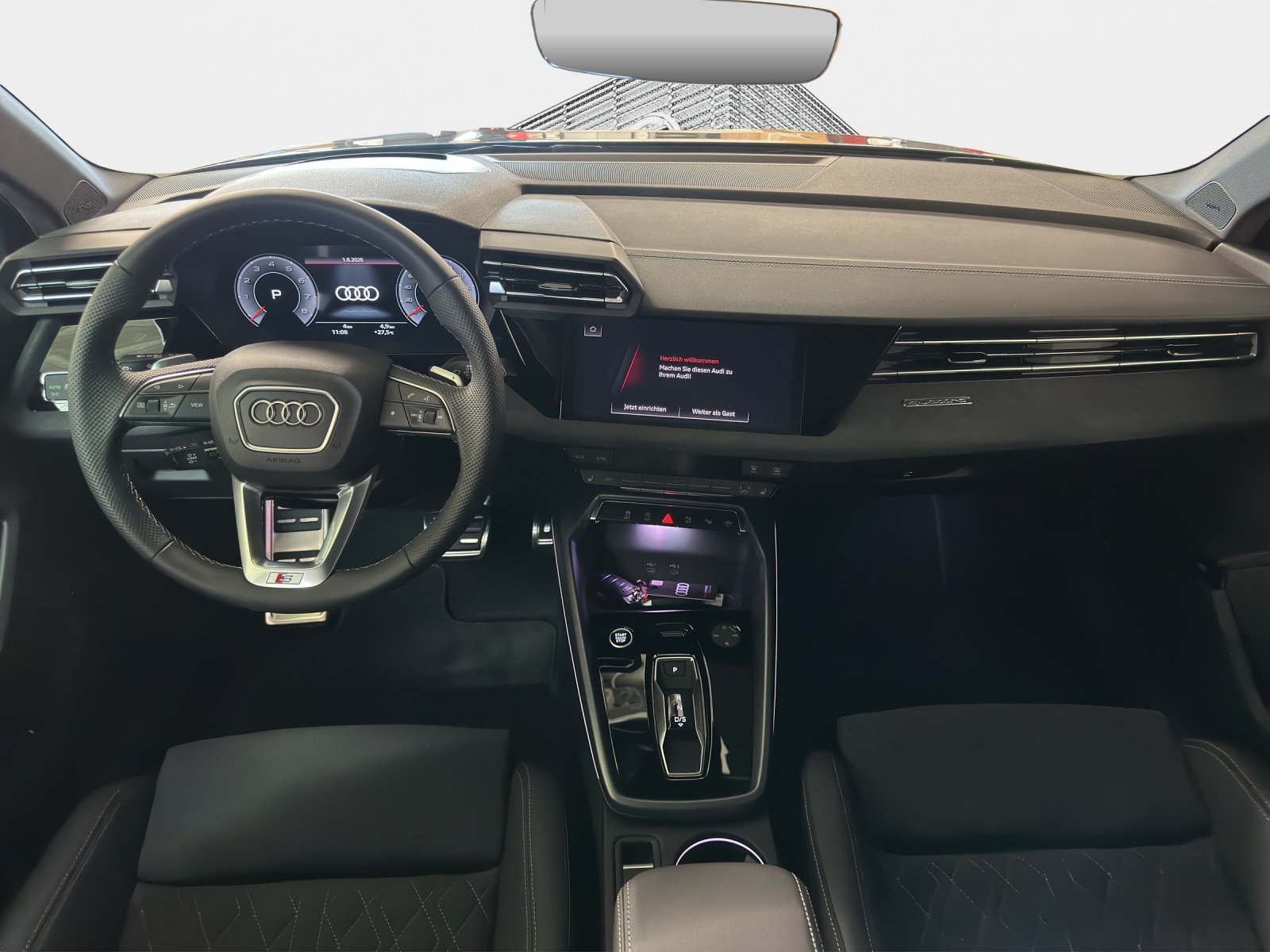 AUDI A3 Sportback TFSI 150 kW quattro S line S tronic-image-10