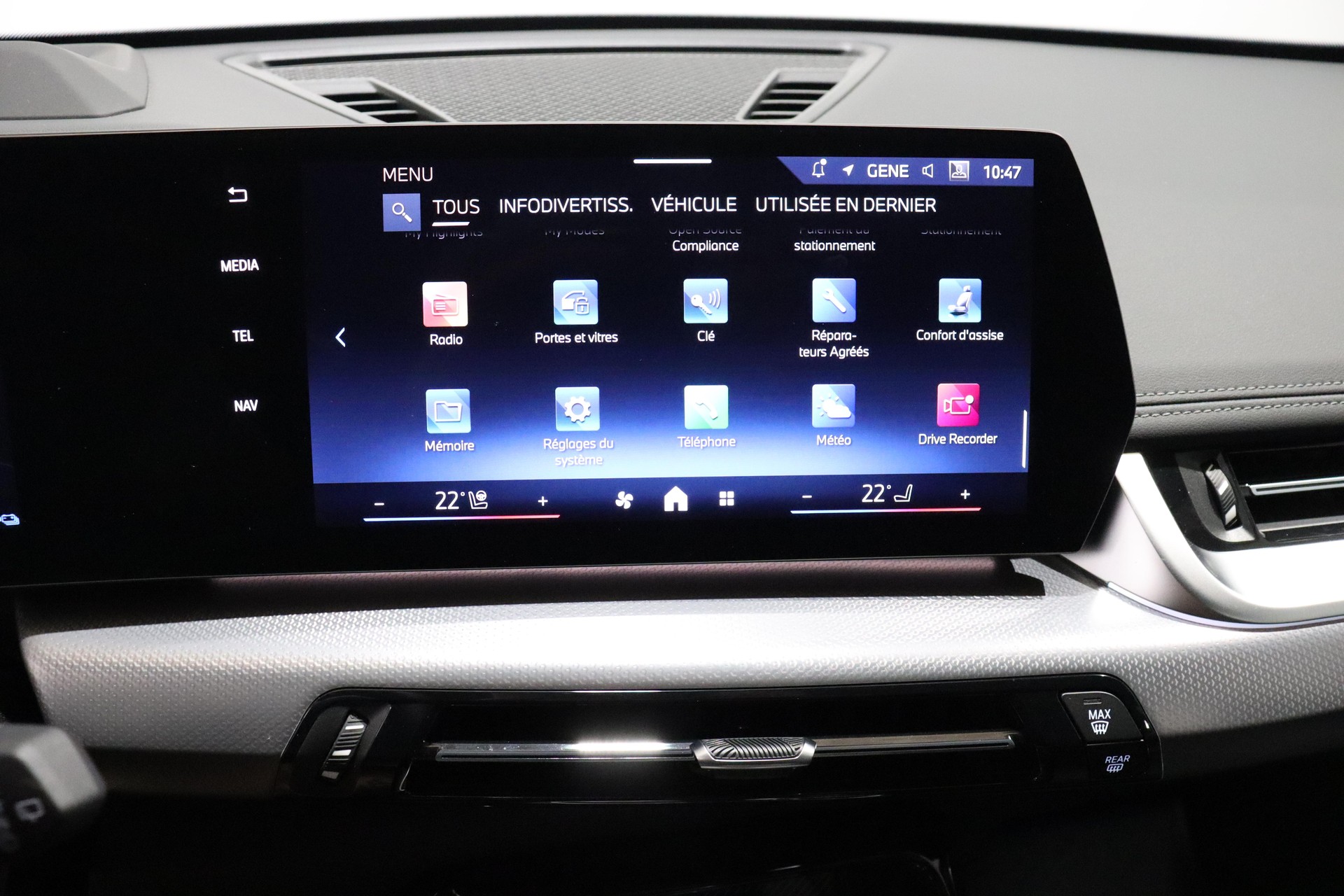 BMW X1 30e xDrive paddles-image-14