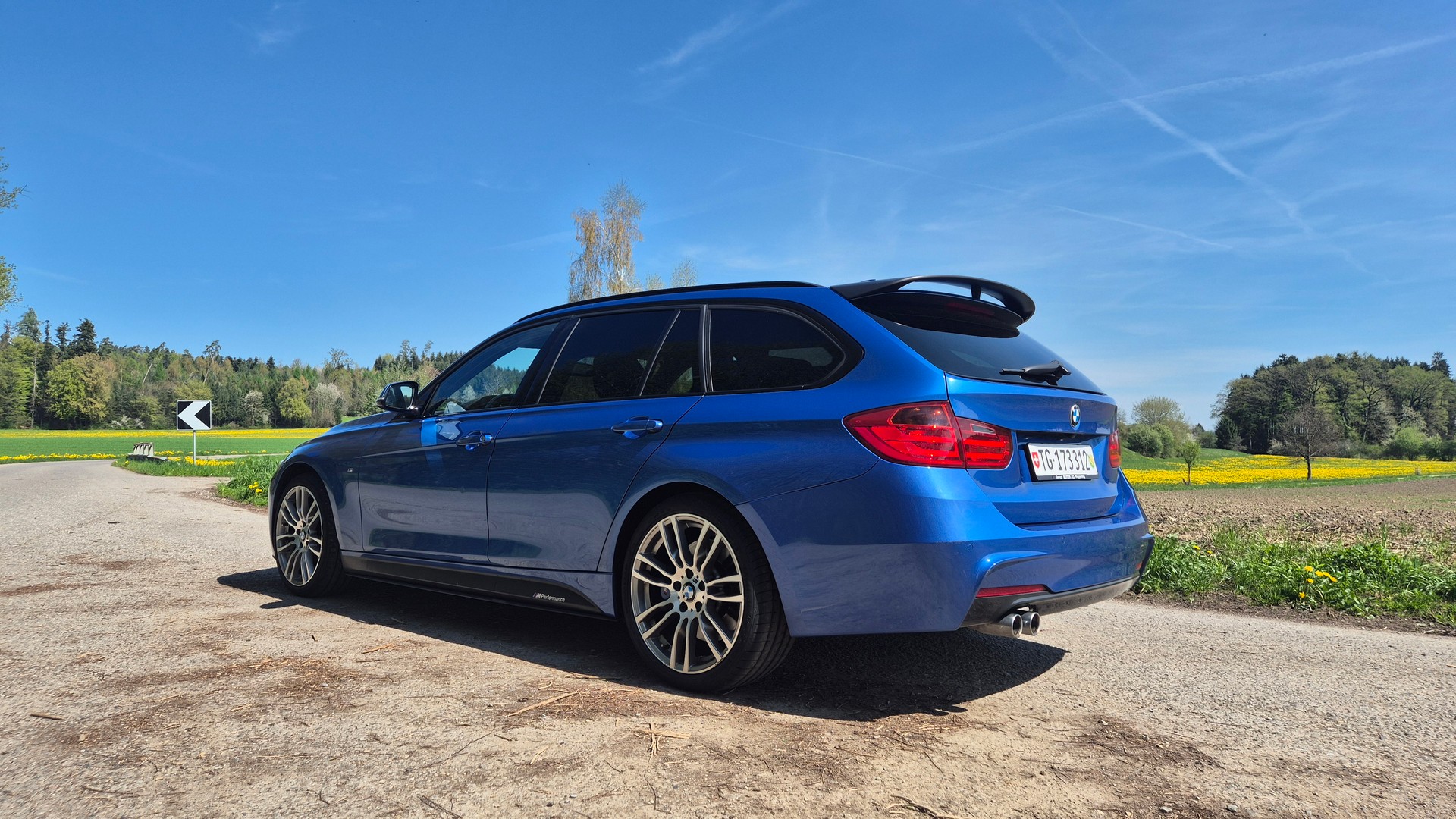 BMW 335d xDrive-image-3