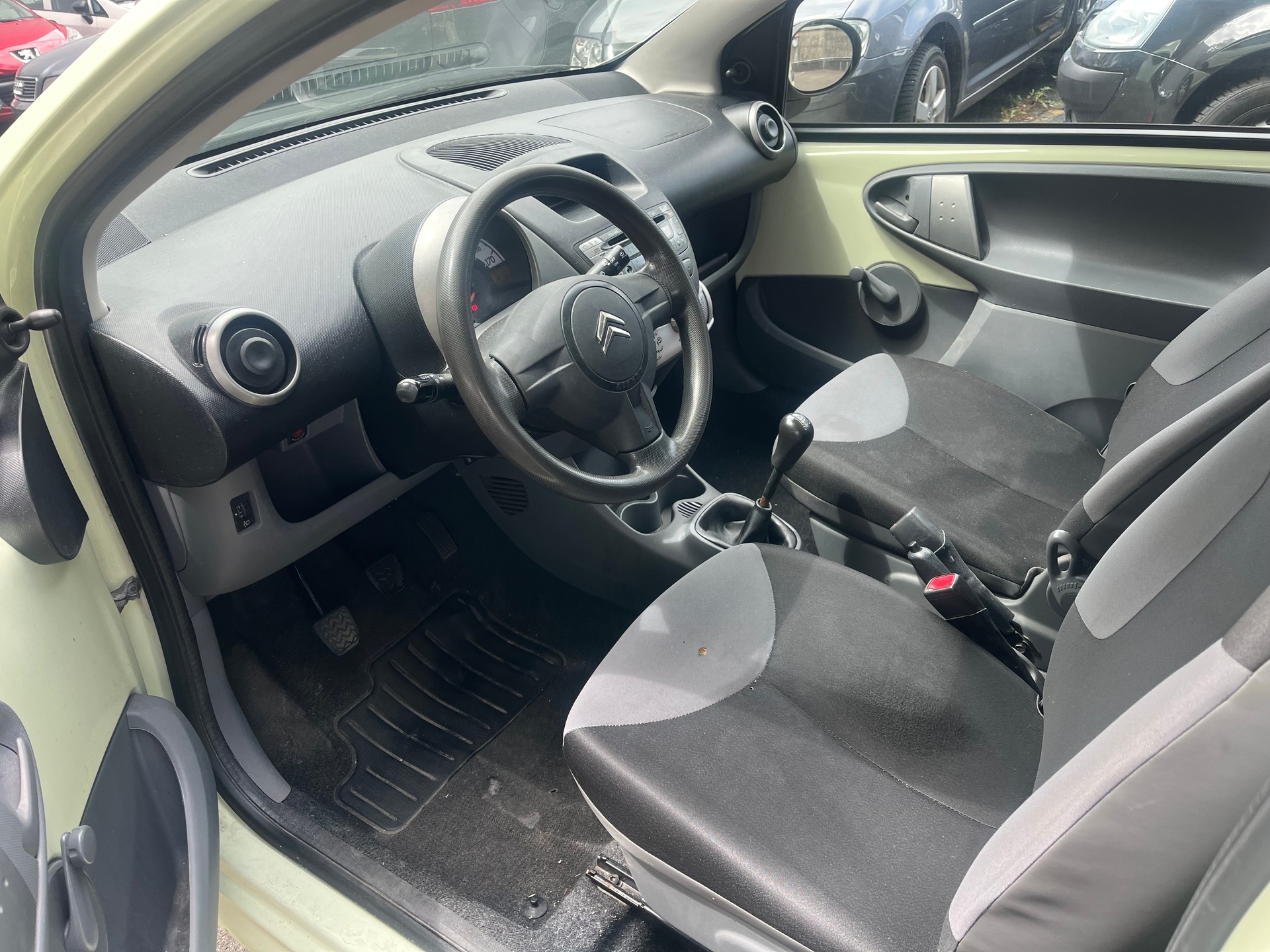 CITROEN C1 1.0i Essentiel-image-7