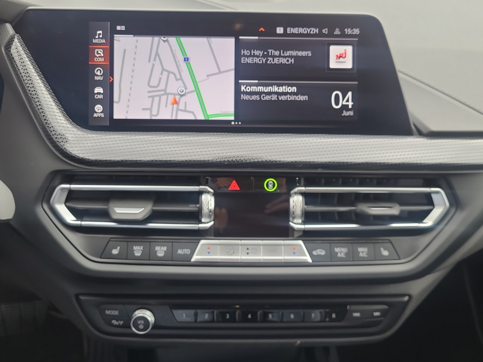 BMW 120d xDrive Modell Sport Line-image-12