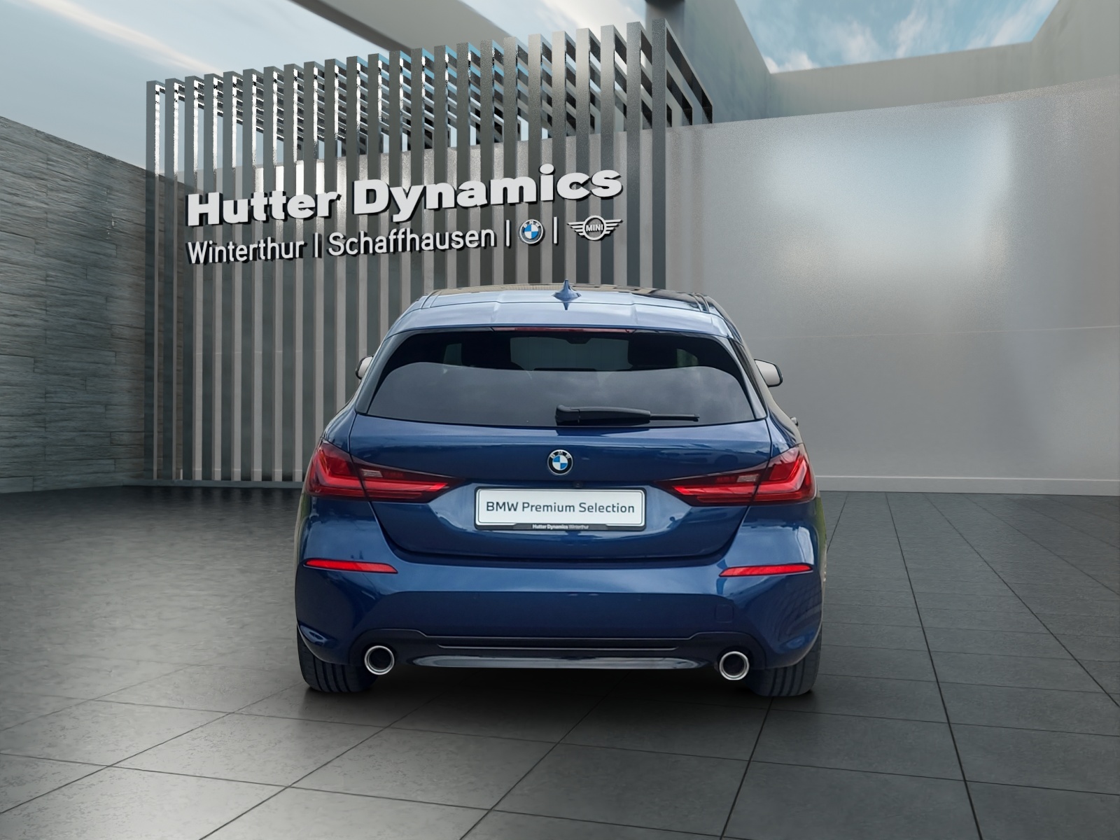 BMW 120d xDrive Modell Sport Line-image-5