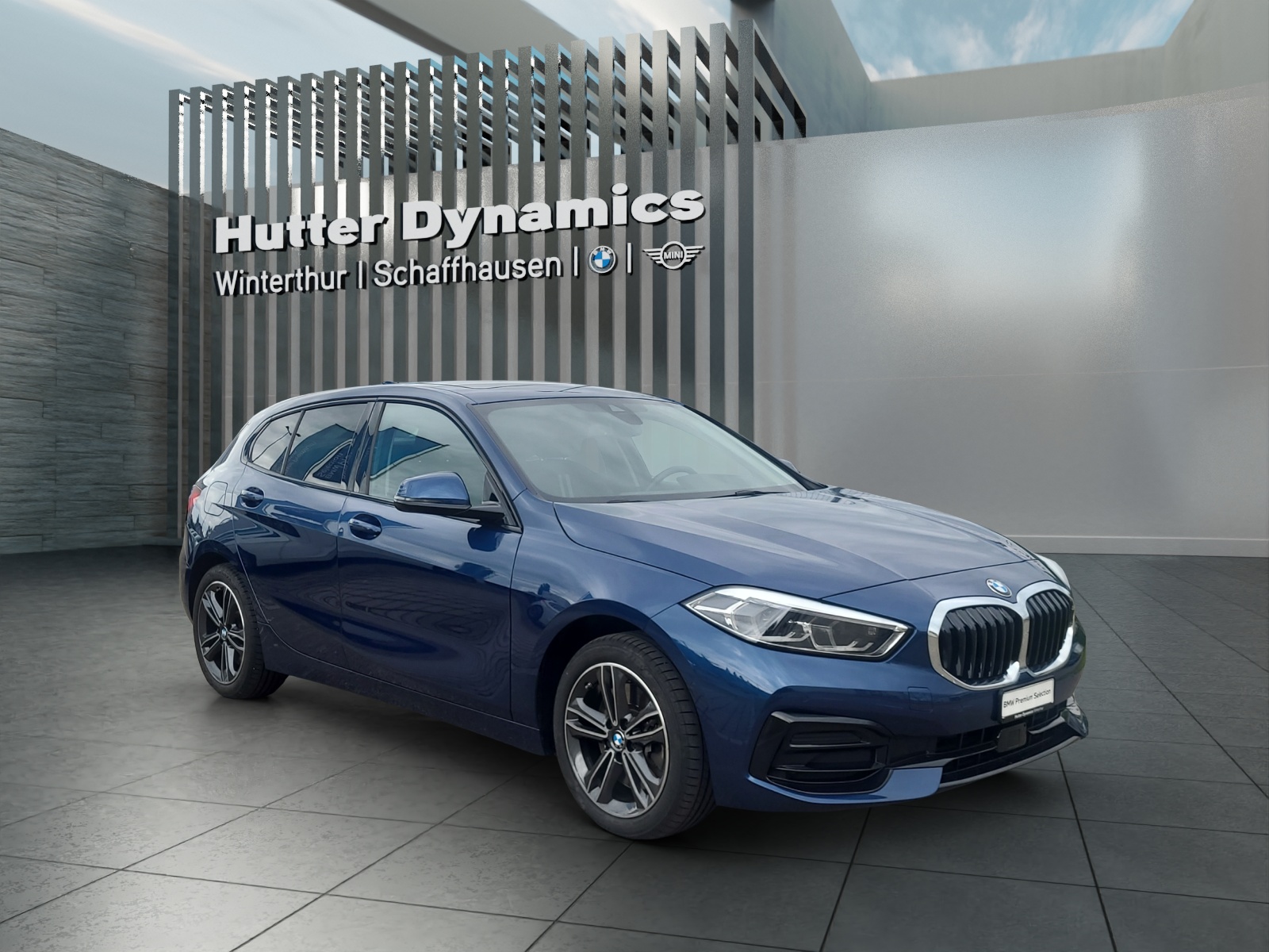 BMW 120d xDrive Modell Sport Line-image-2